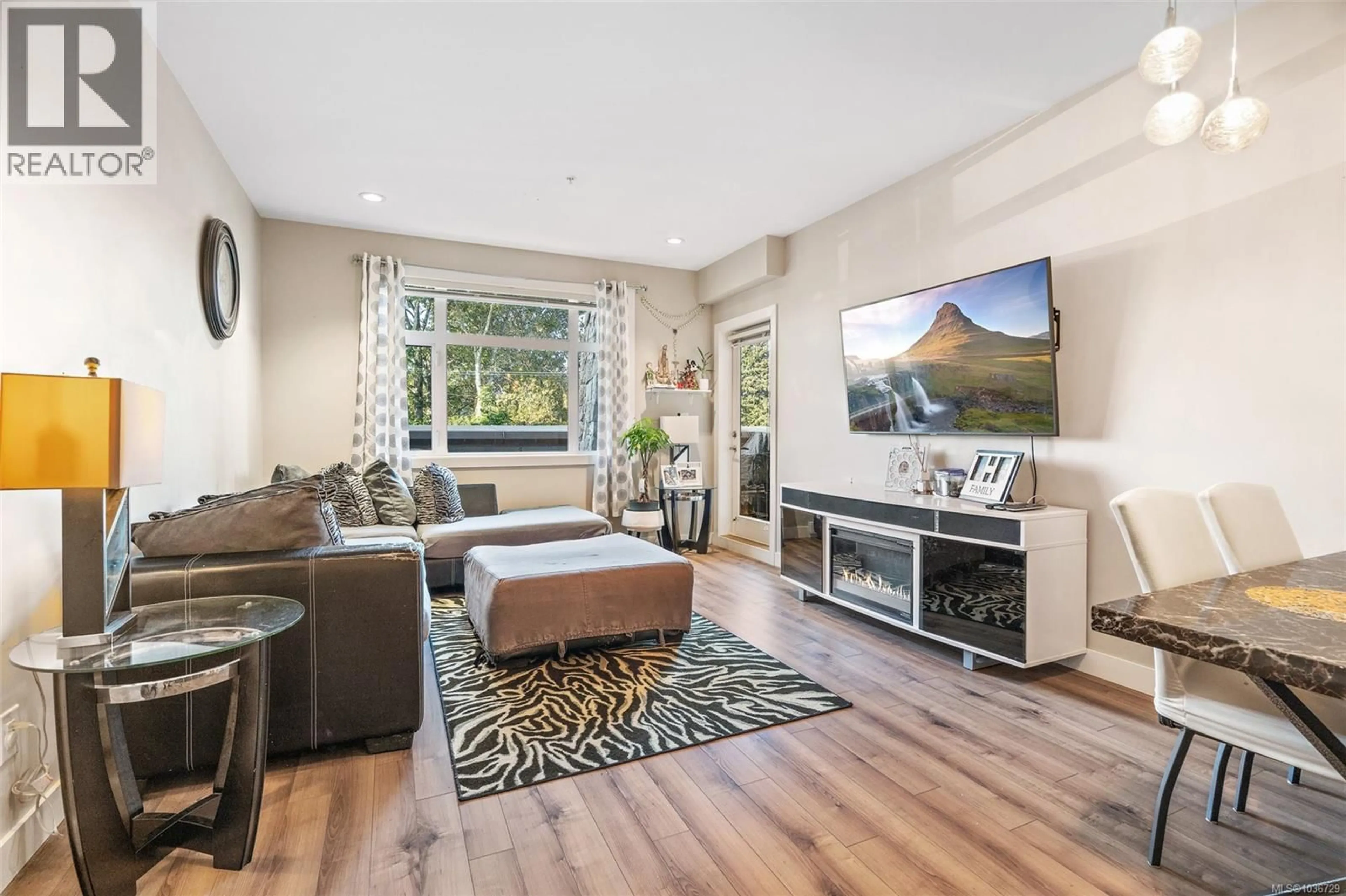 Living room with furniture, unknown for 212 - 2655 SOOKE ROAD, Langford British Columbia V9C3N8
