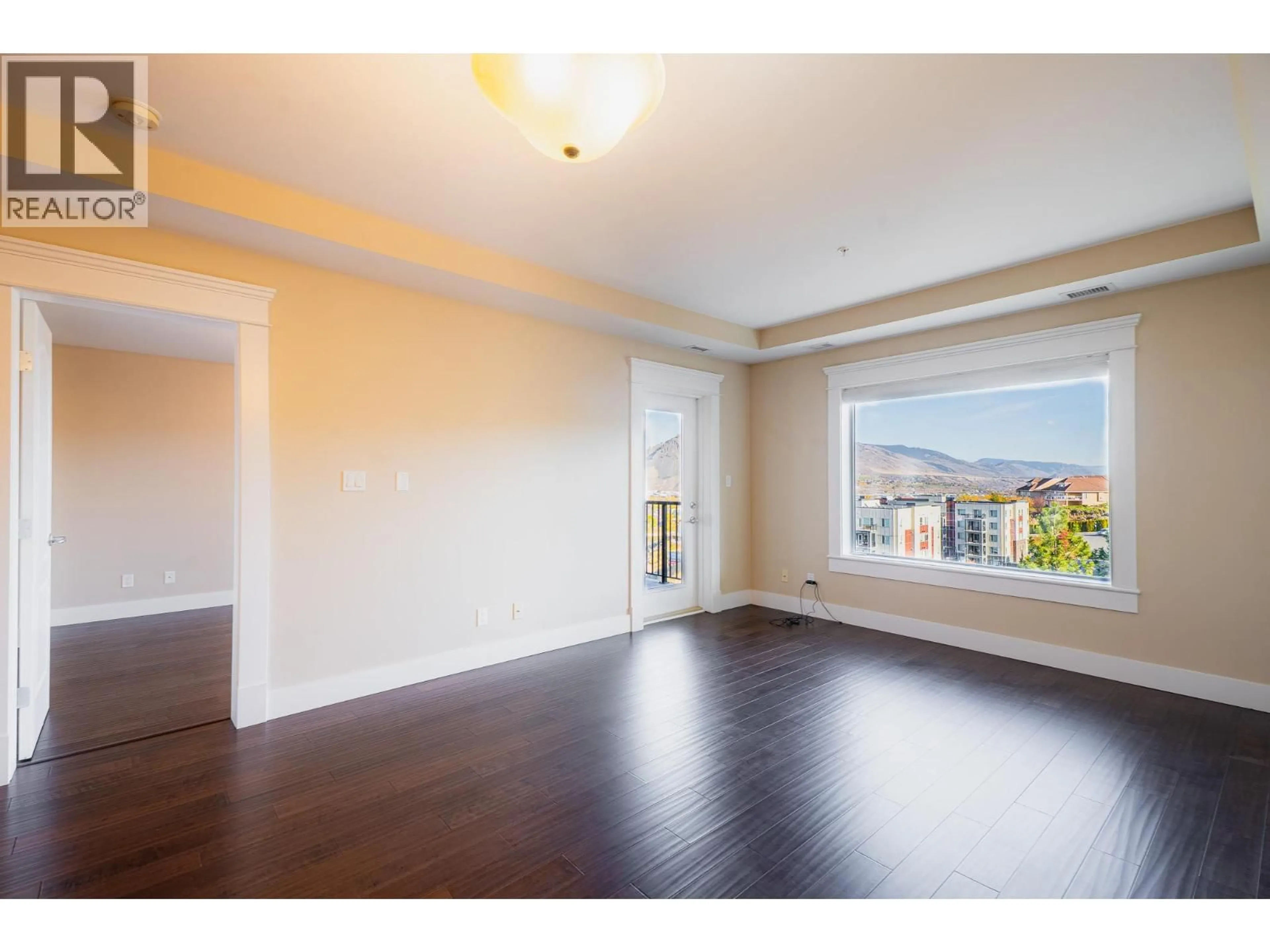 Unknown for 504 - 975 VICTORIA W STREET, Kamloops British Columbia V2C0C2