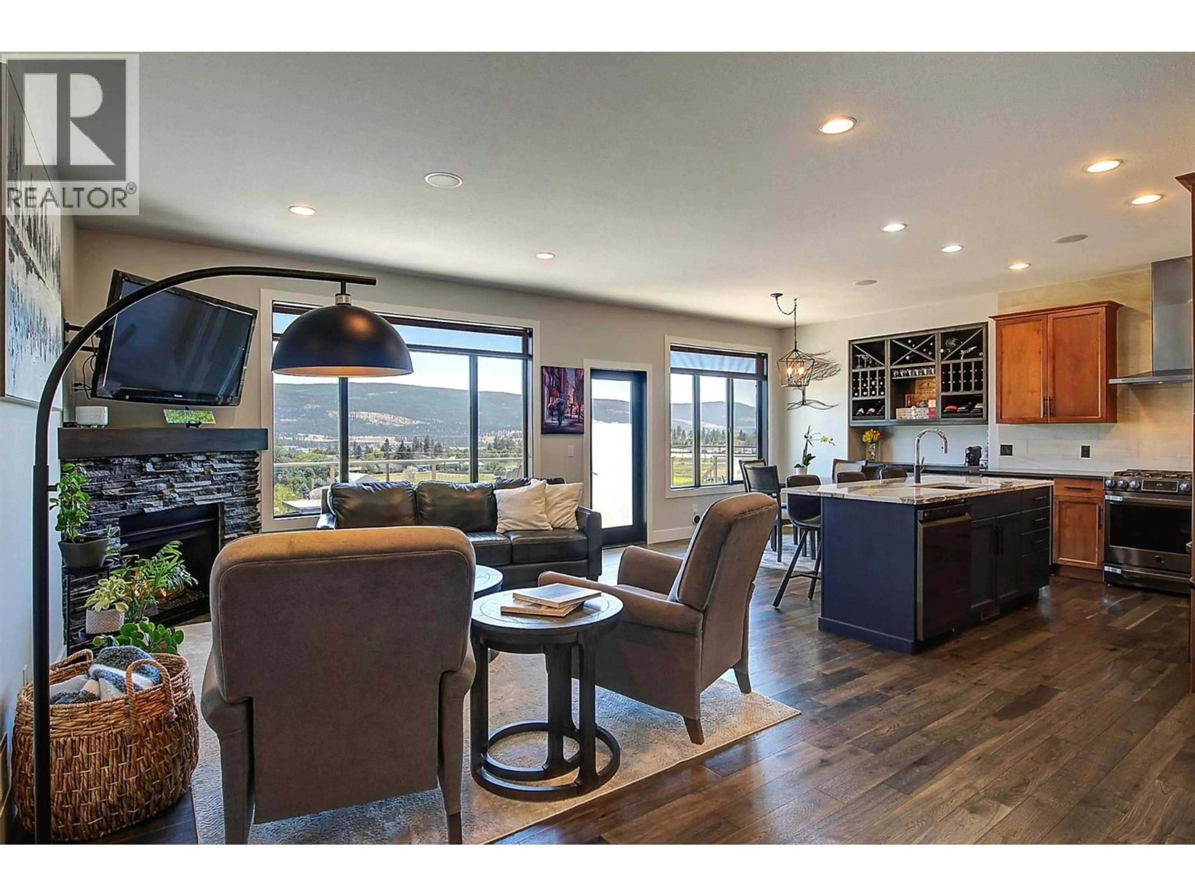 Open concept kitchen, unknown for 9761 CROFTON ROAD, Lake Country British Columbia V4V2S1