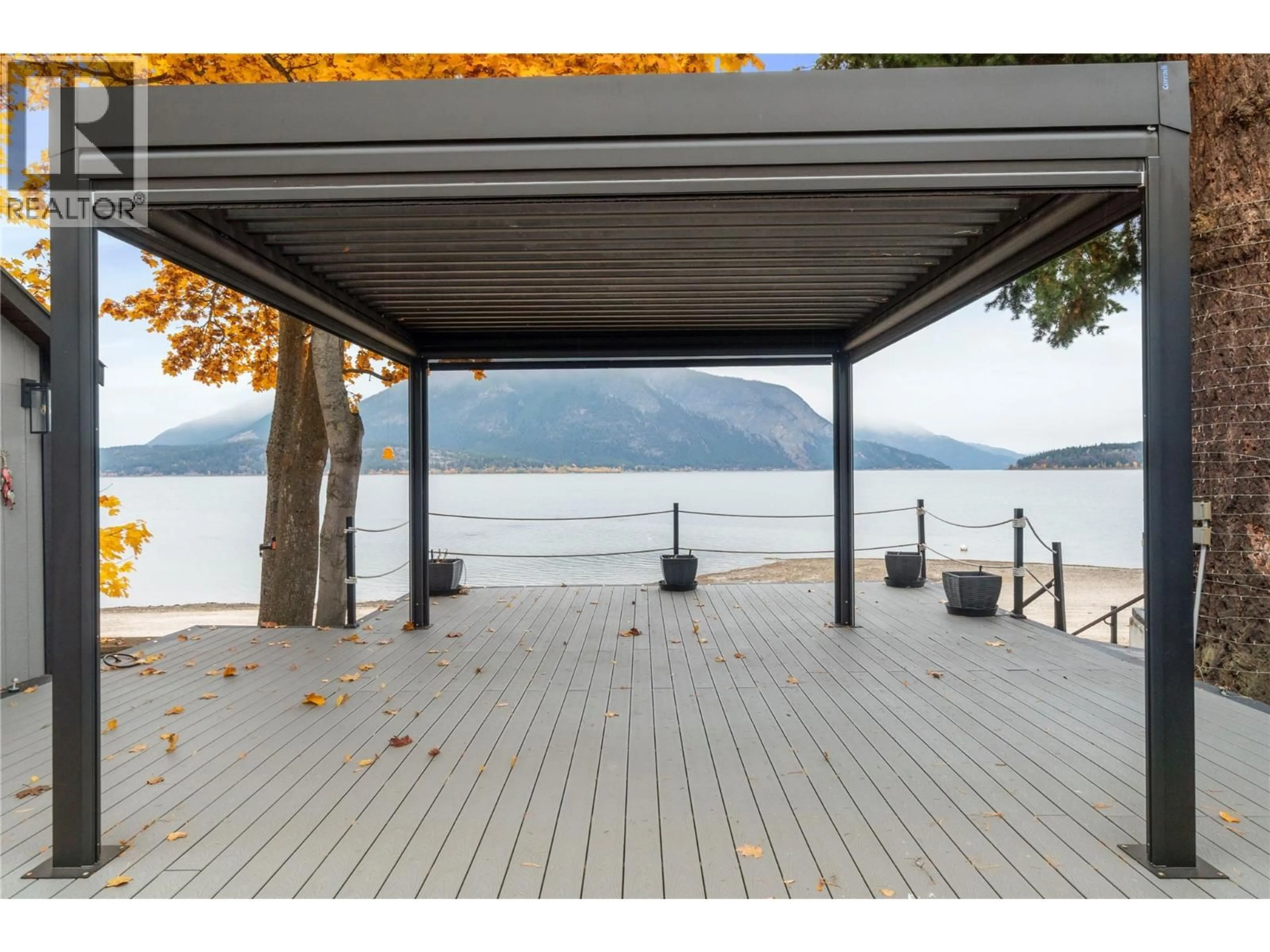 Patio, water/lake/river/ocean view for 5368 PIERRES POINT ROAD NORTHWEST, Salmon Arm British Columbia V1E4M2
