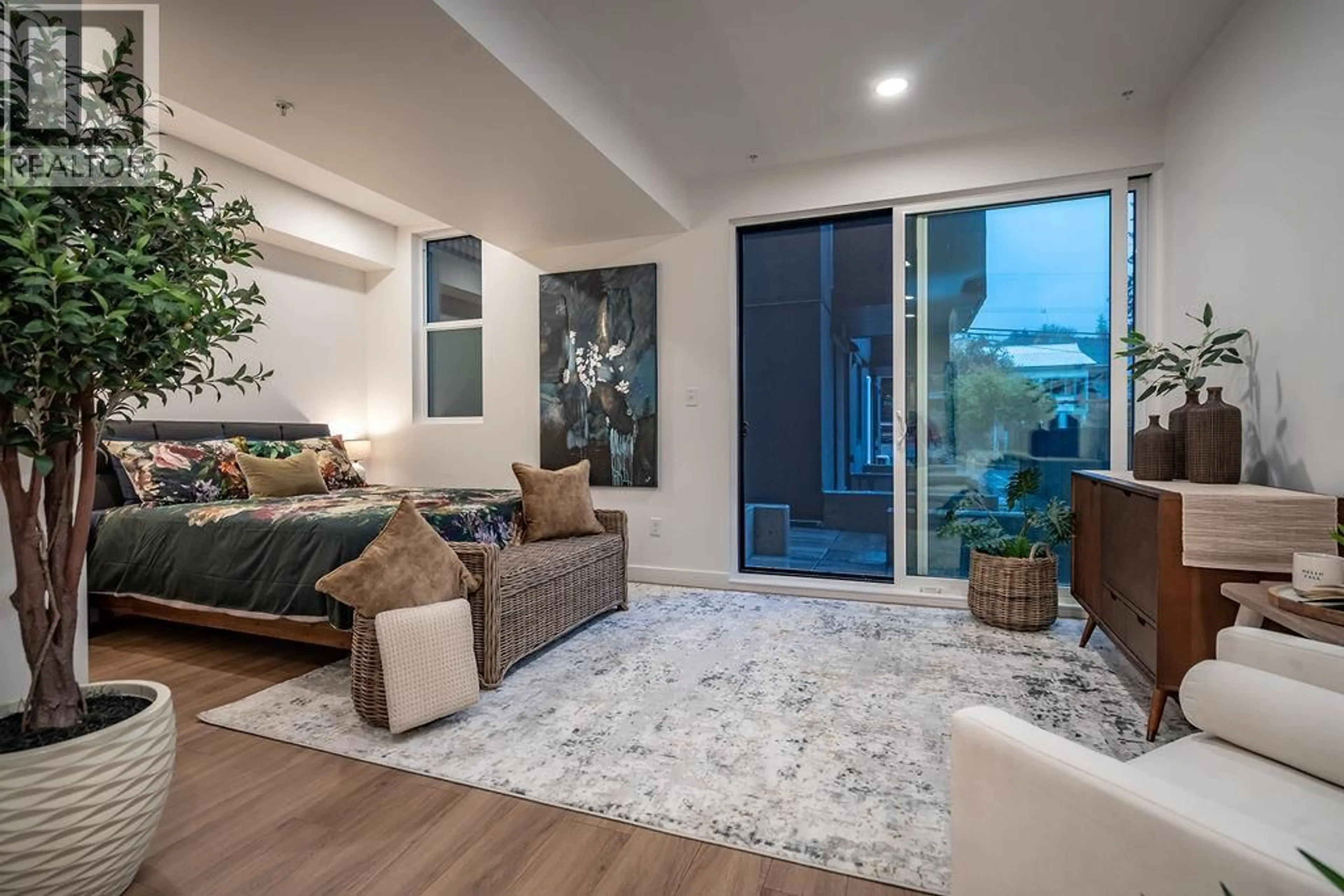 Living room with furniture, unknown for 209 - 514 VICTORIA STREET, Nelson British Columbia V1L4K8