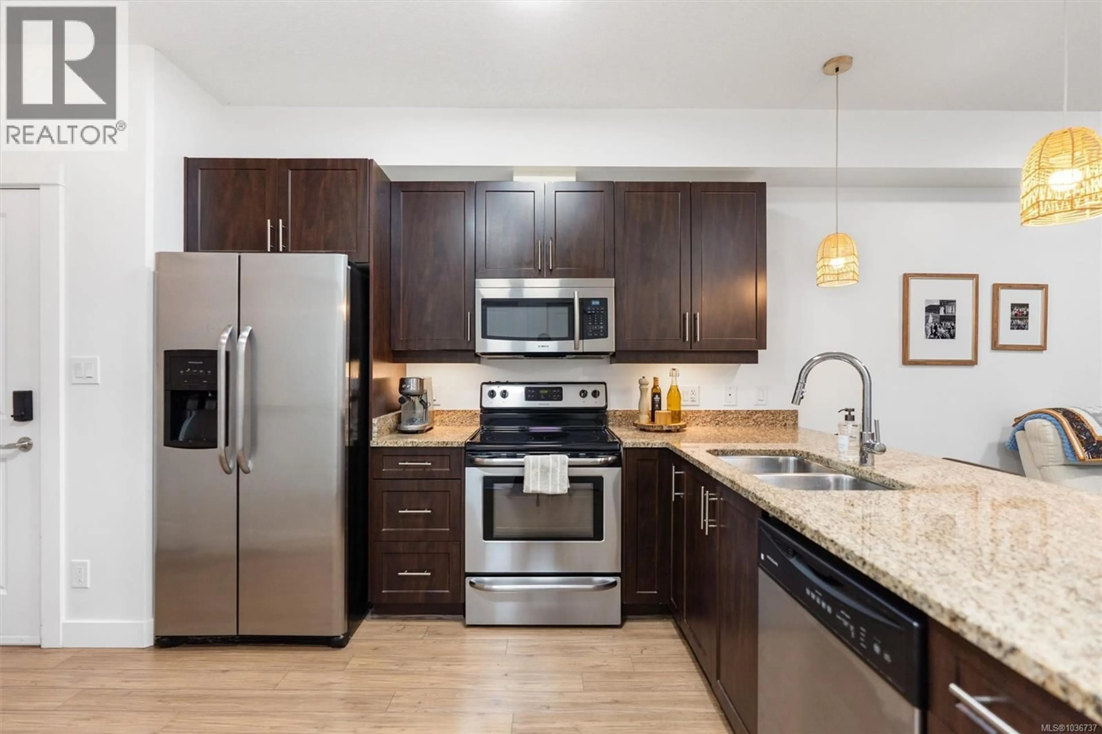 Open concept kitchen, unknown for 216 - 938 DUNFORD AVENUE, Langford British Columbia V9B0M2
