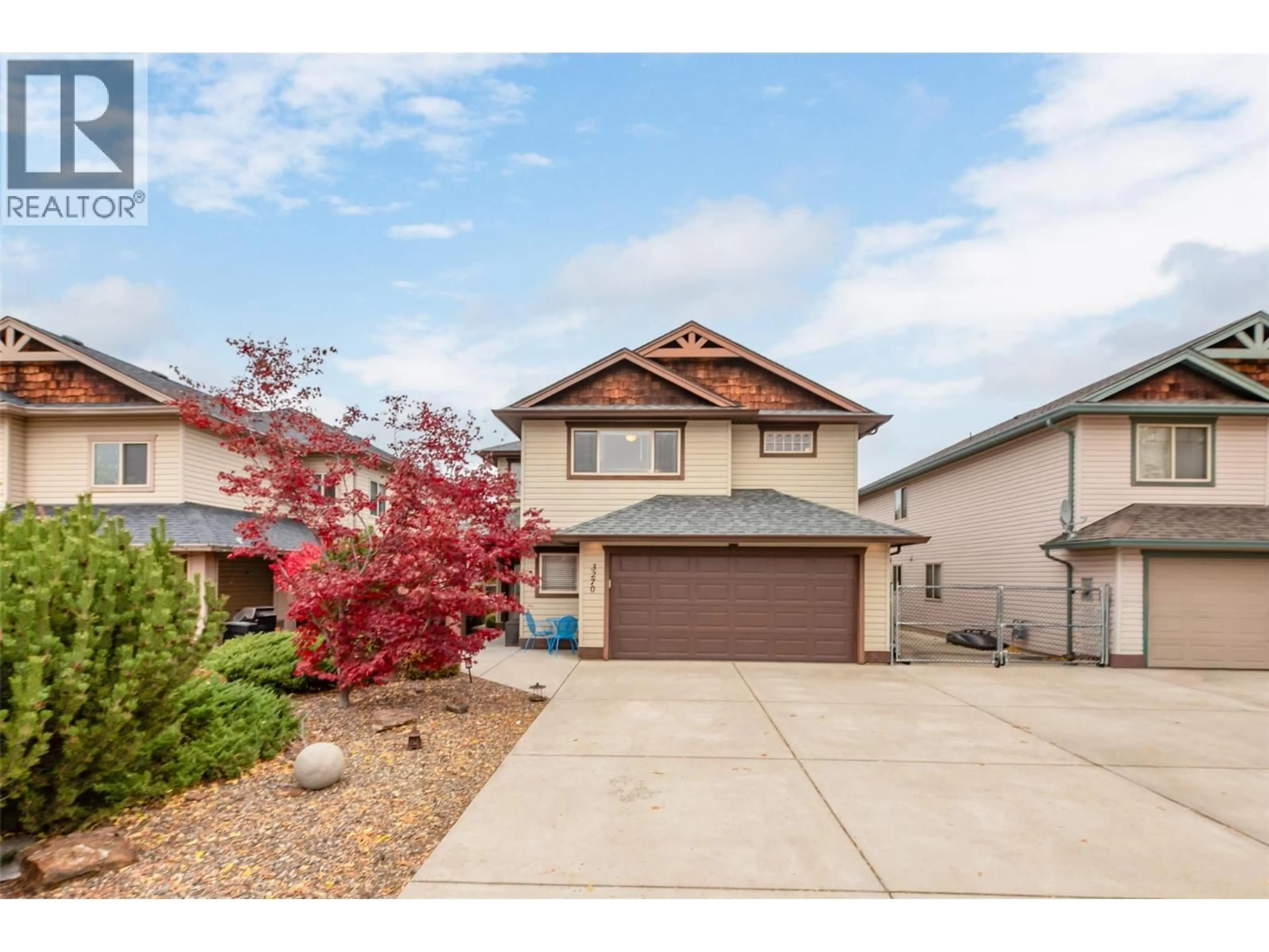 Home with vinyl exterior material, street for 3270 REDECOPP COURT, Lake Country British Columbia V4V1V4