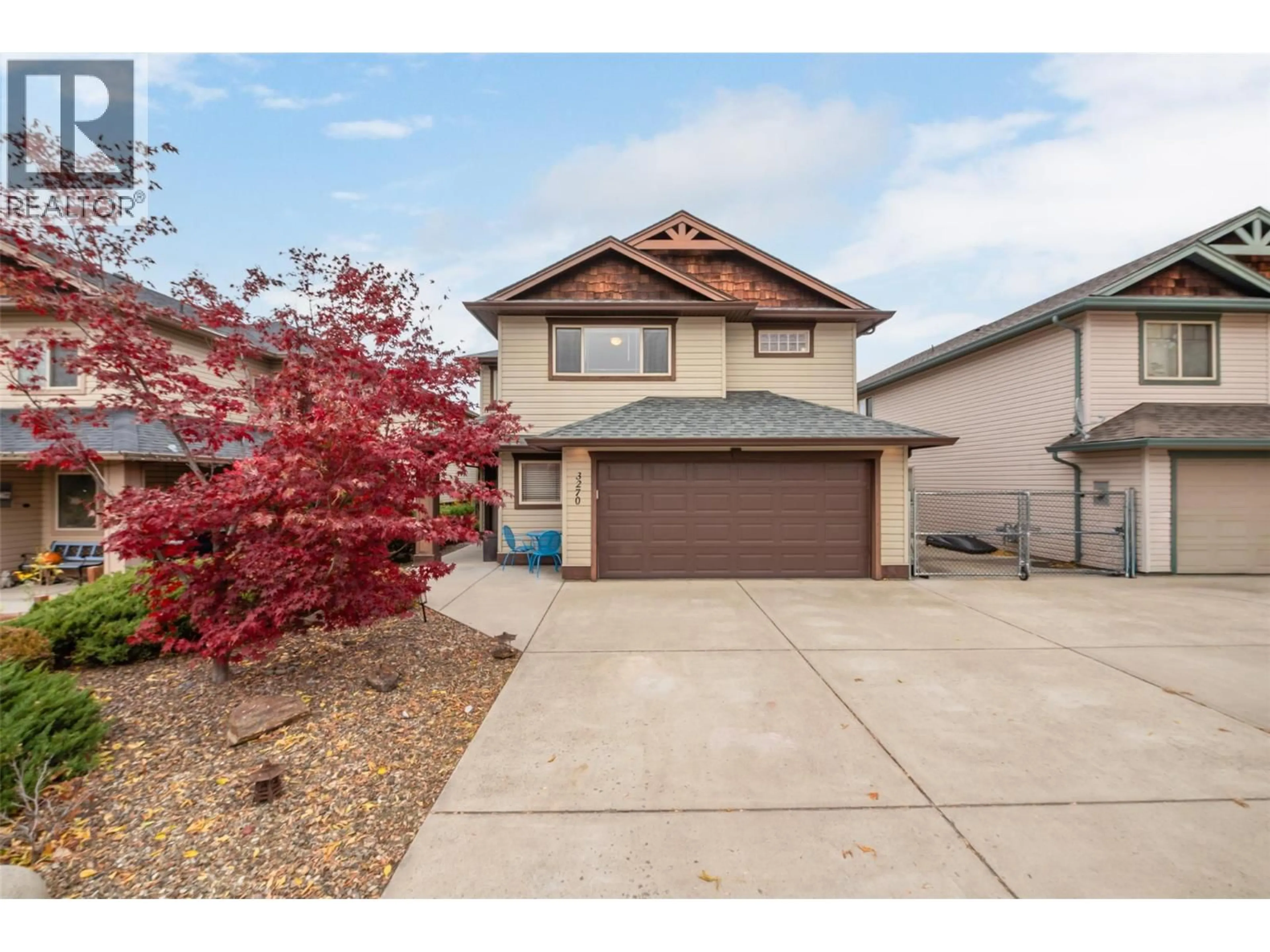 Home with vinyl exterior material, street for 3270 REDECOPP COURT, Lake Country British Columbia V4V1V4