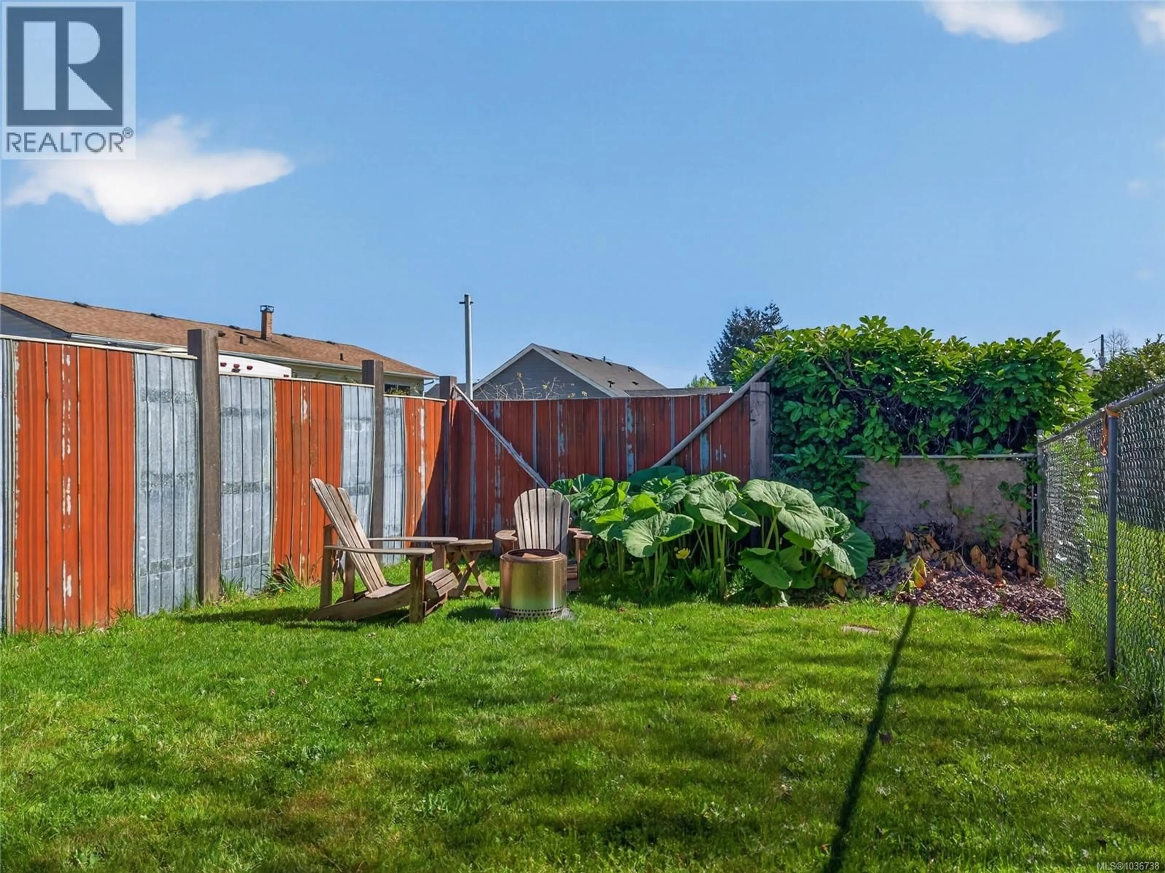 Shed for 2821 WINDERMERE AVENUE, Cumberland British Columbia V0R1S0