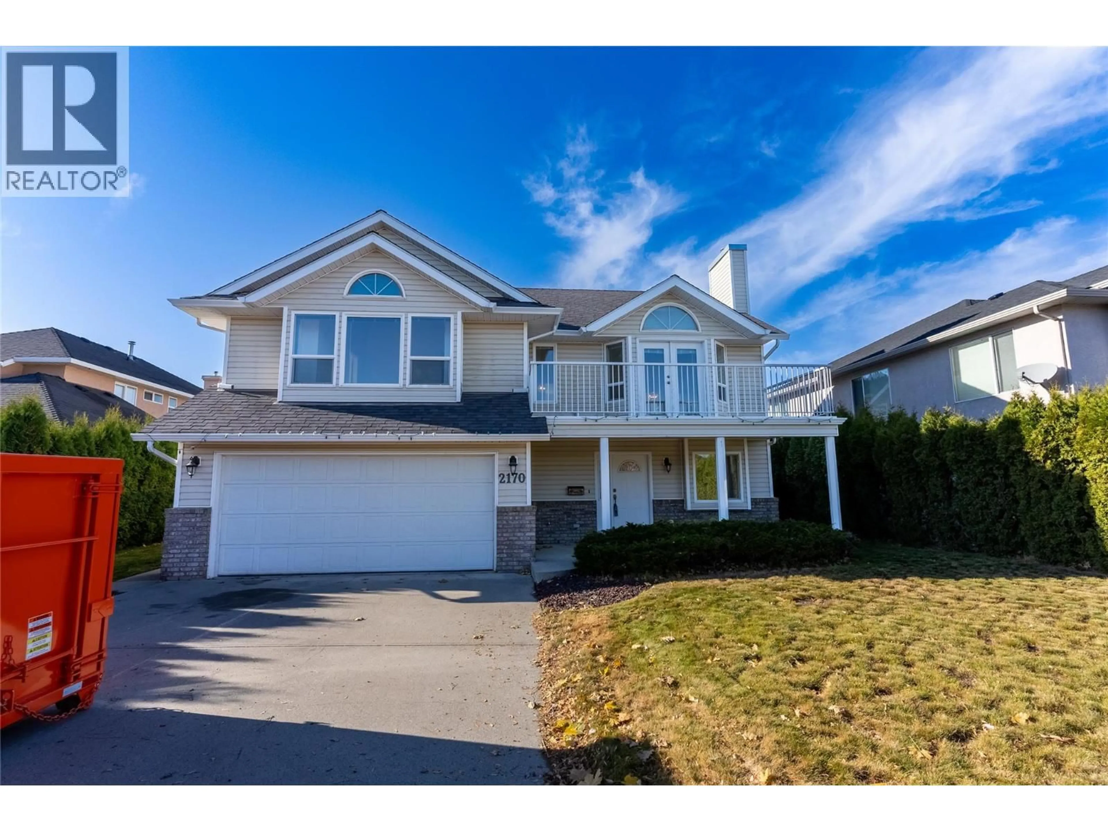 Home with vinyl exterior material, street for 2170 TROON WAY, Kamloops British Columbia V1S1S9