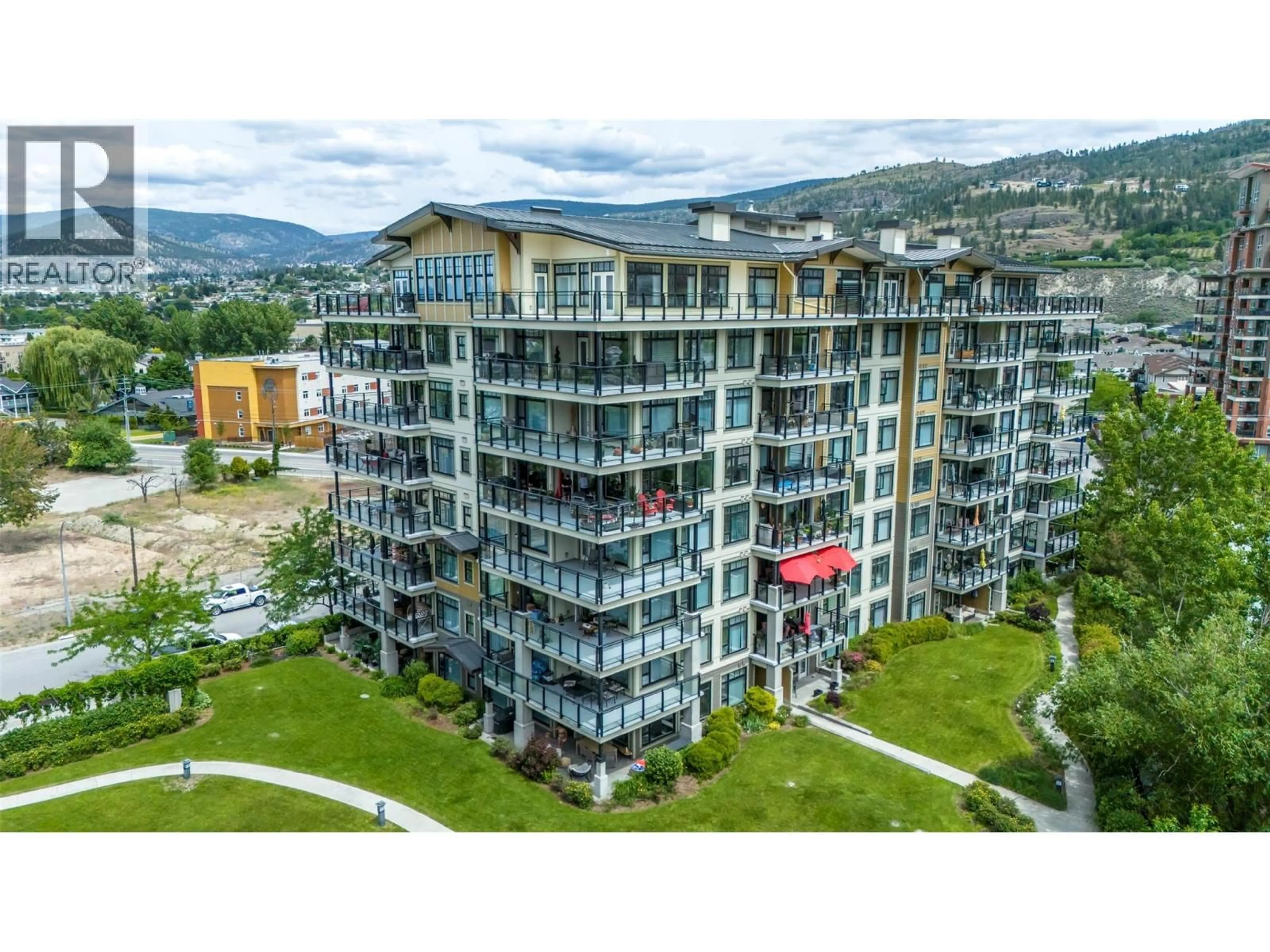 A pic from outside/outdoor area/front of a property/back of a property/a pic from drone, unknown for 506 - 3301 SKAHA LAKE ROAD, Penticton British Columbia V2A6G6