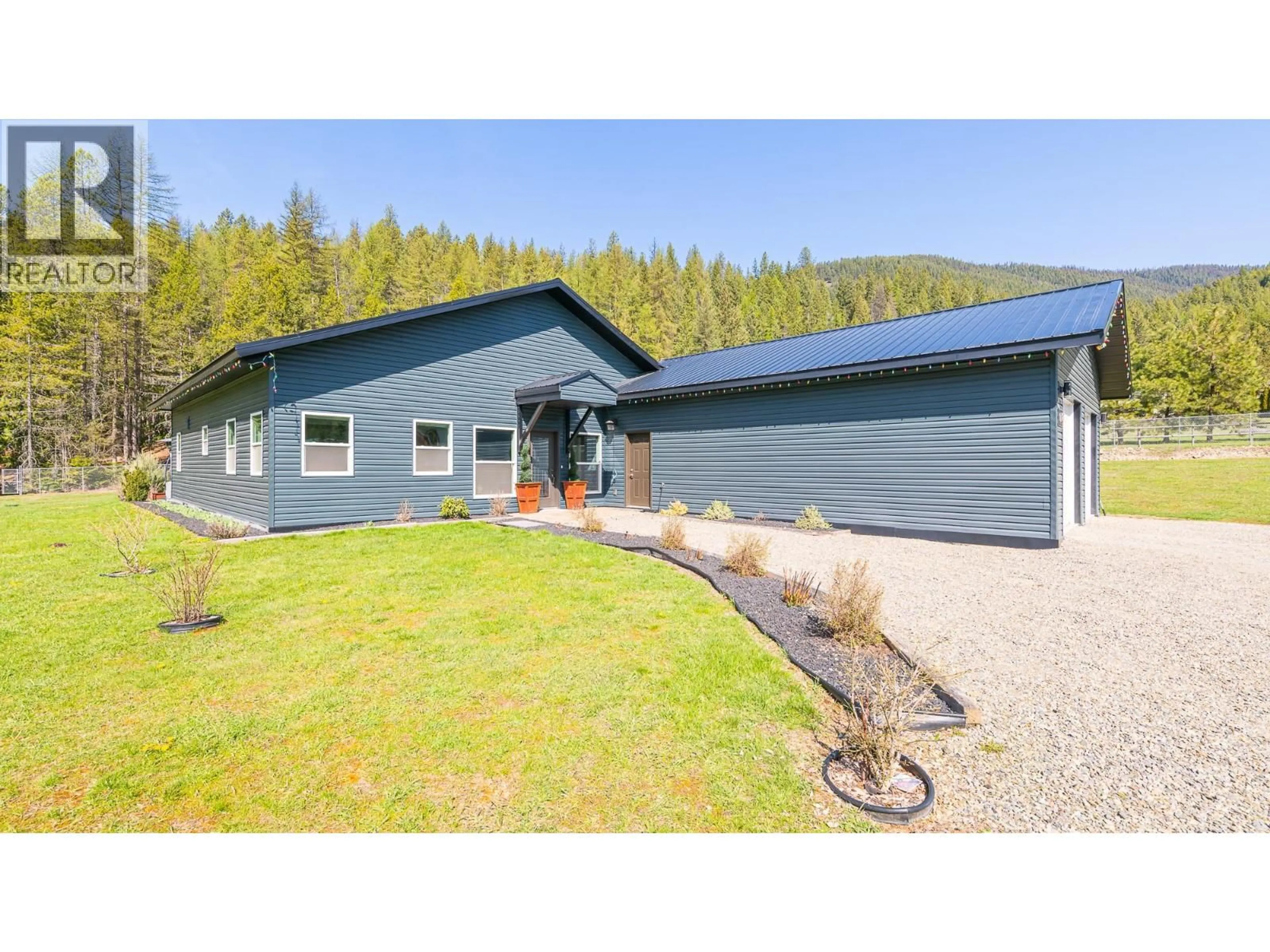Home with vinyl exterior material, unknown for 1087 BEAR BROOK ROAD, Creston British Columbia V0B1G8