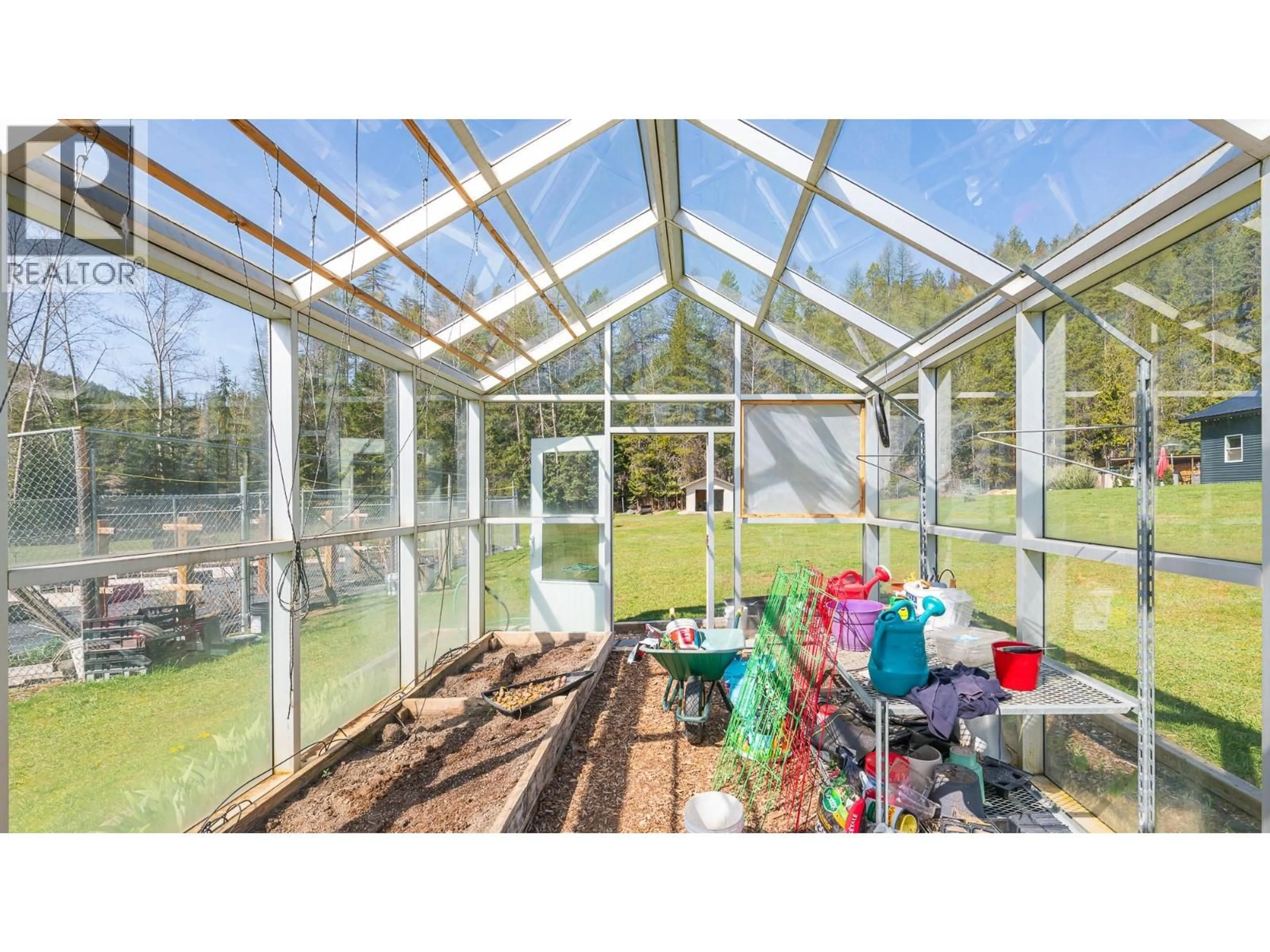 Unknown for 1087 BEAR BROOK ROAD, Creston British Columbia V0B1G8