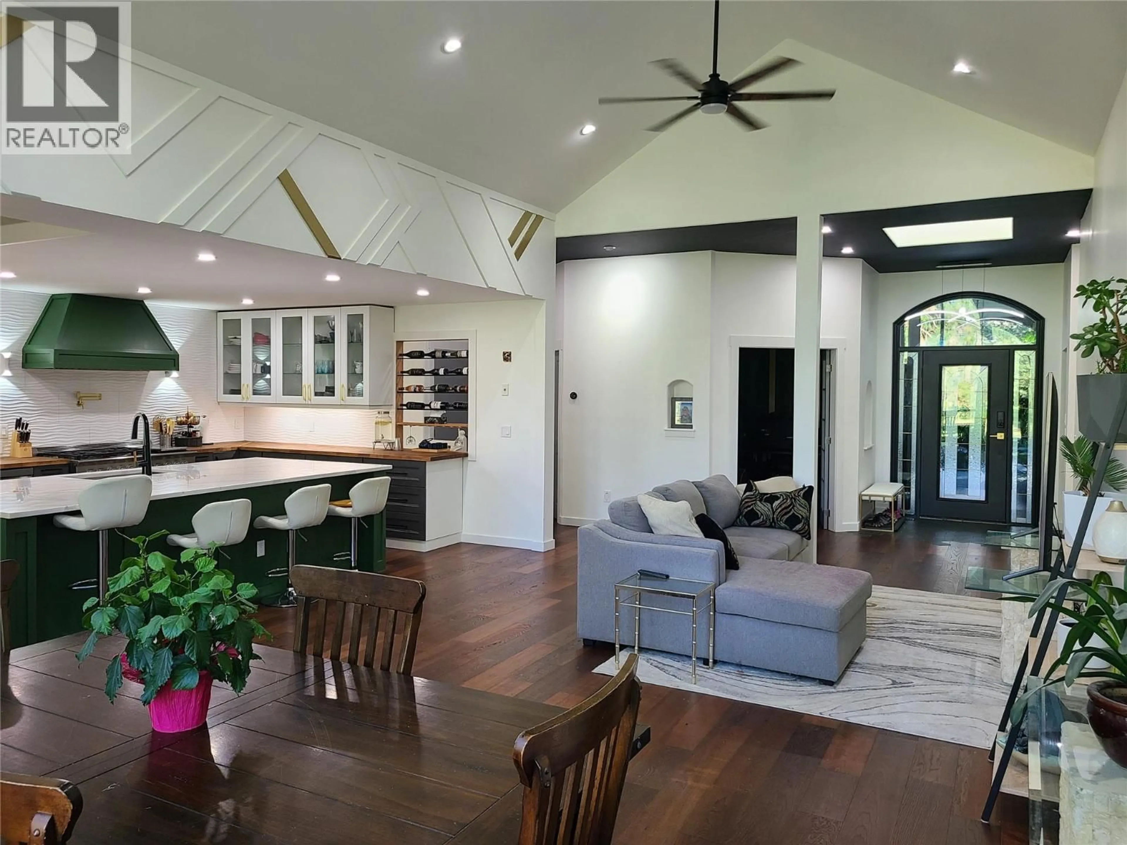 Open concept kitchen, unknown for 3897 GALLAGHERS OTHER, Kelowna British Columbia V1W3Z9