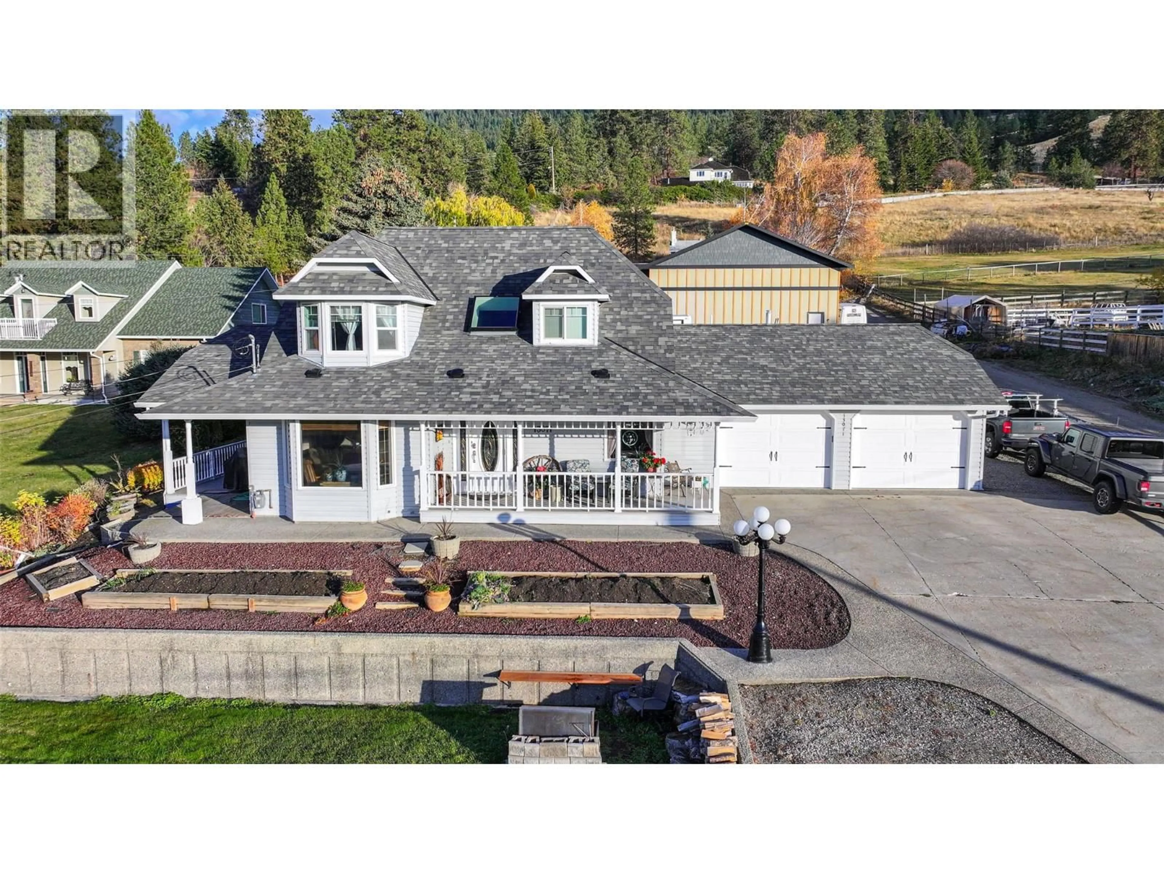 A pic from outside/outdoor area/front of a property/back of a property/a pic from drone, unknown for 13071 TREWHITT ROAD EAST, Lake Country British Columbia V4V2B1