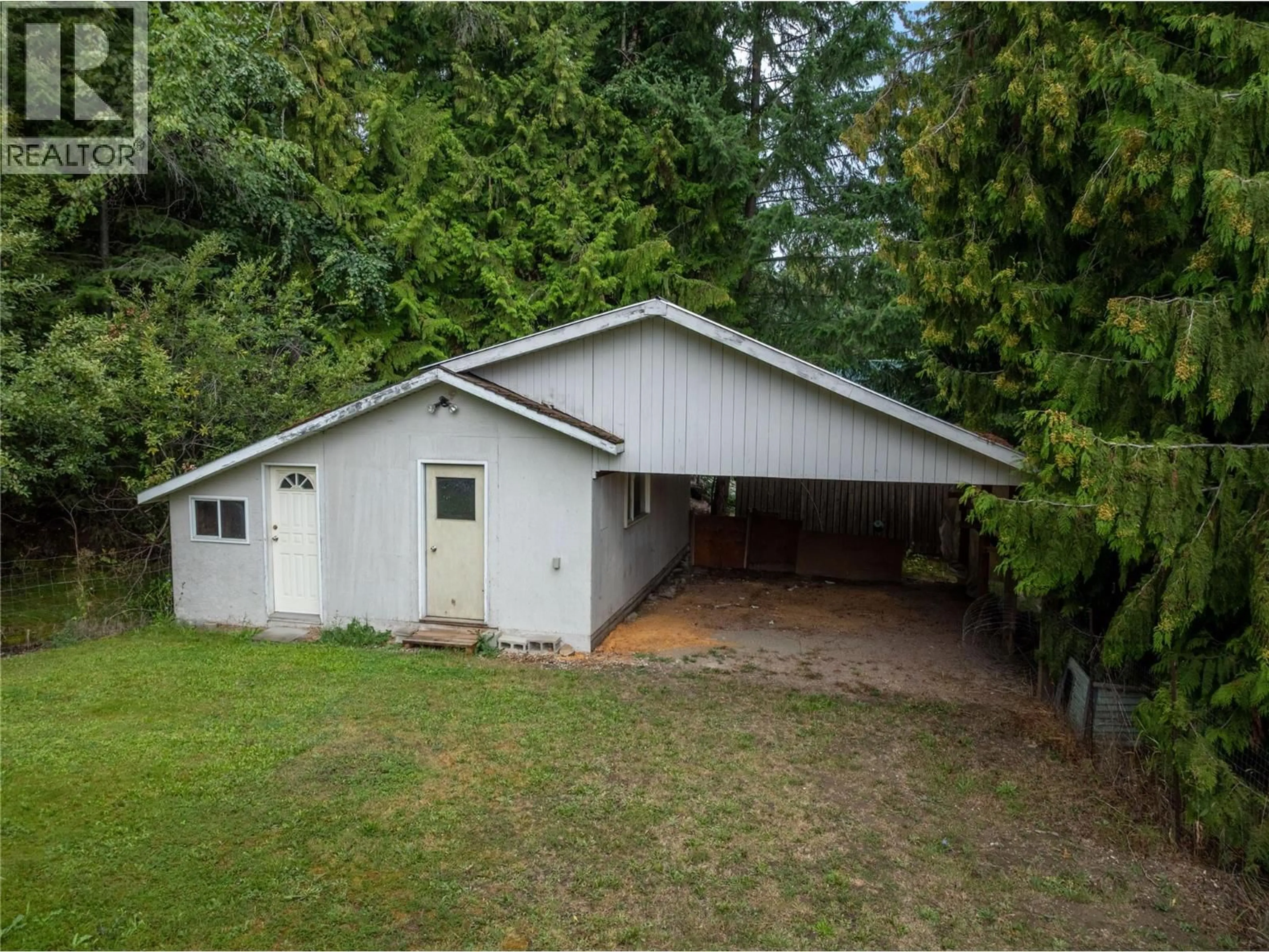 Unknown for 655 CAOUETTE ROAD, Sorrento British Columbia V0E2W1