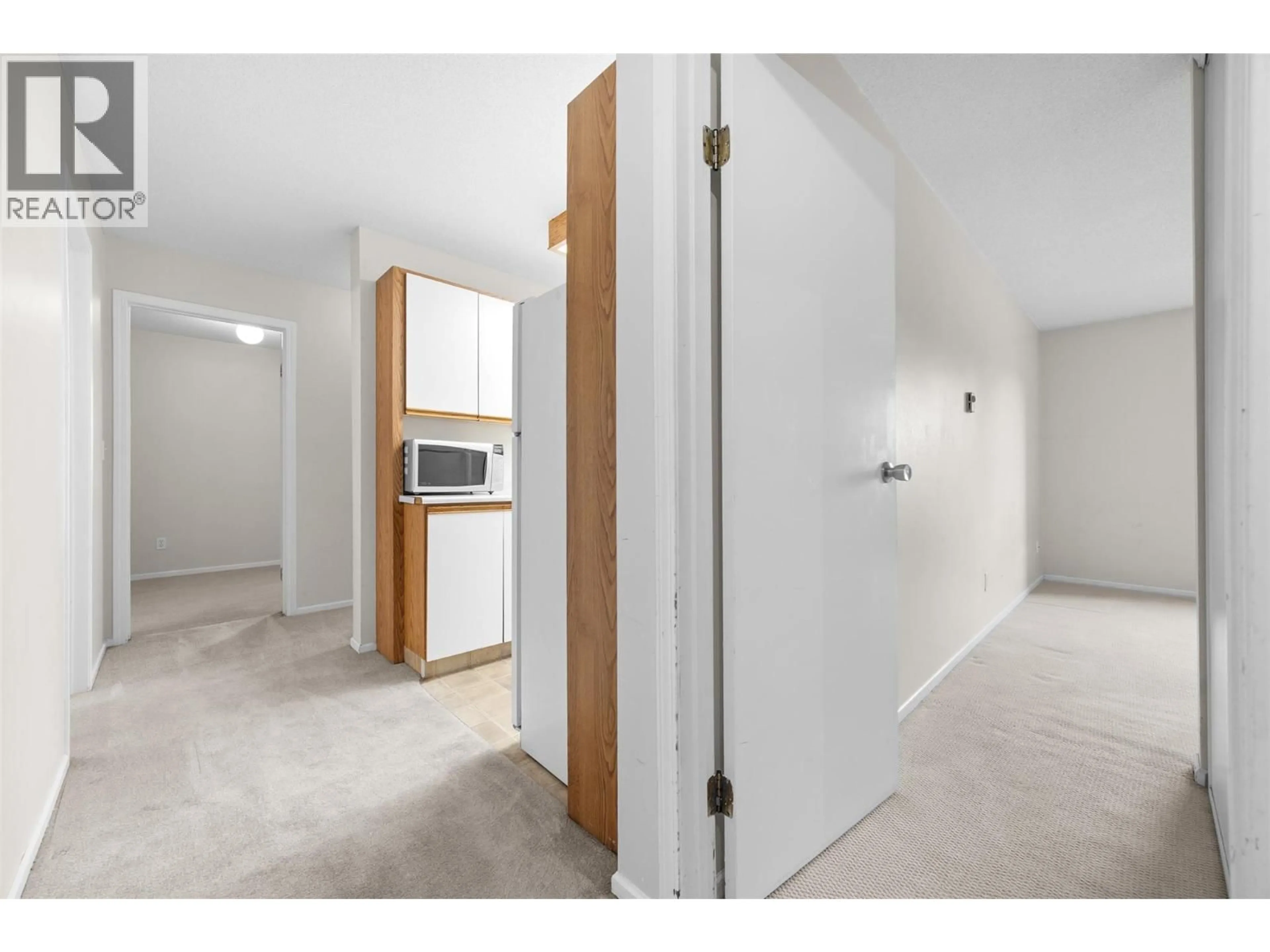 Unknown for 307 - 2035 BARON ROAD, Kelowna British Columbia V1X7G3