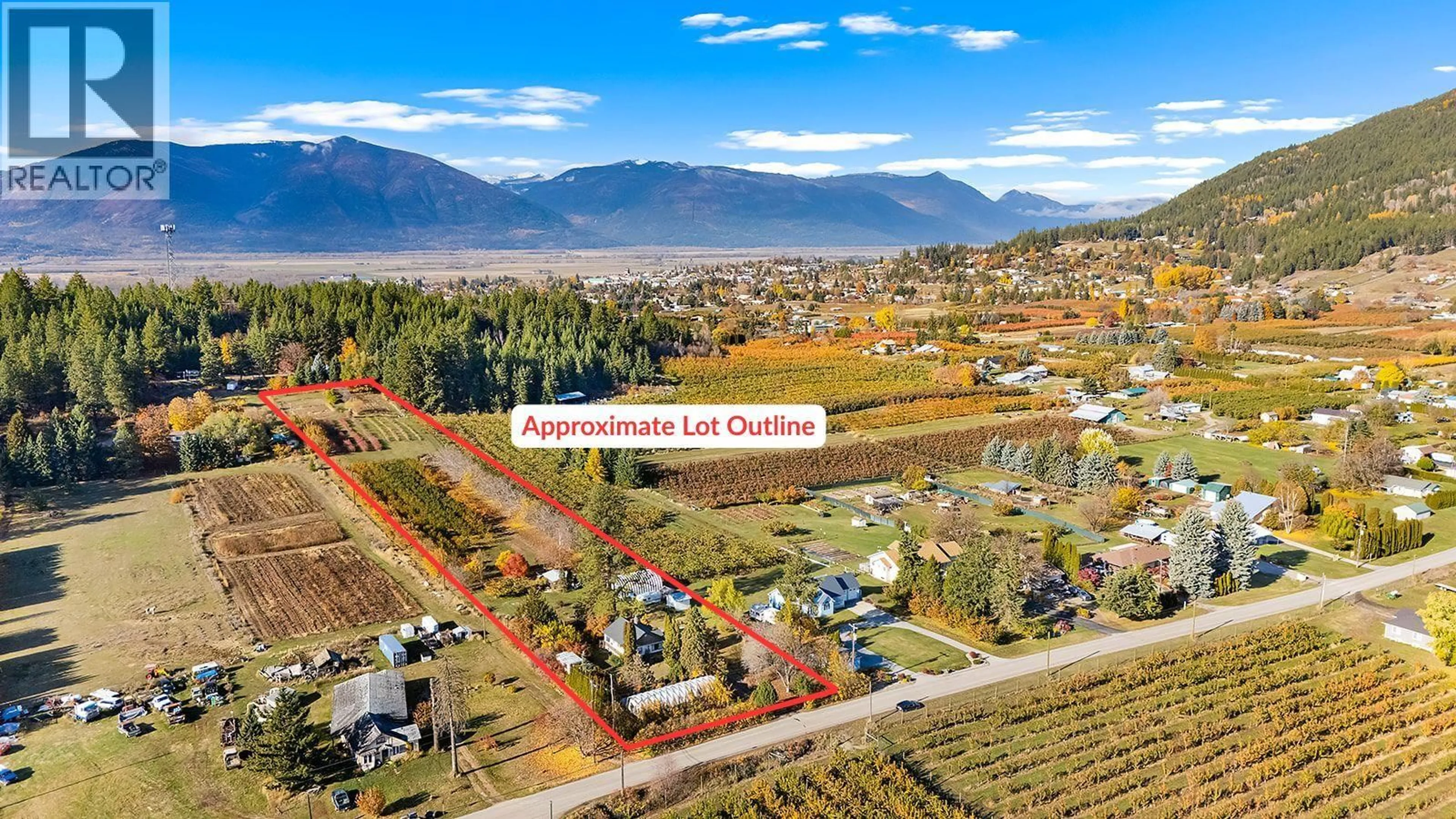 A pic from outside/outdoor area/front of a property/back of a property/a pic from drone, mountain view for 911 32ND AVENUE SOUTH, Erickson British Columbia V0B1G1