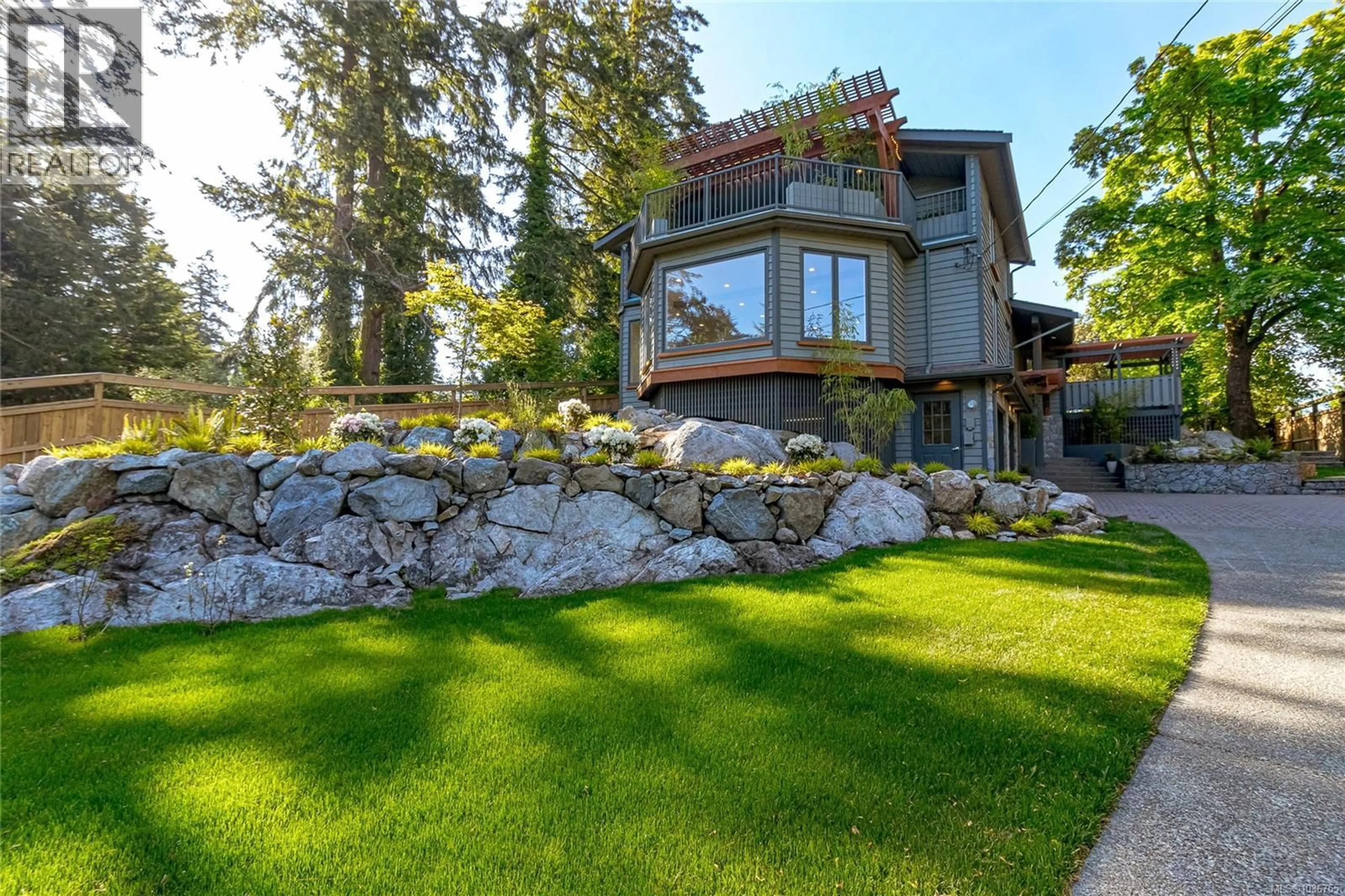 Unknown for 4906 CORDOVA BAY ROAD, Saanich British Columbia V8Y2J5