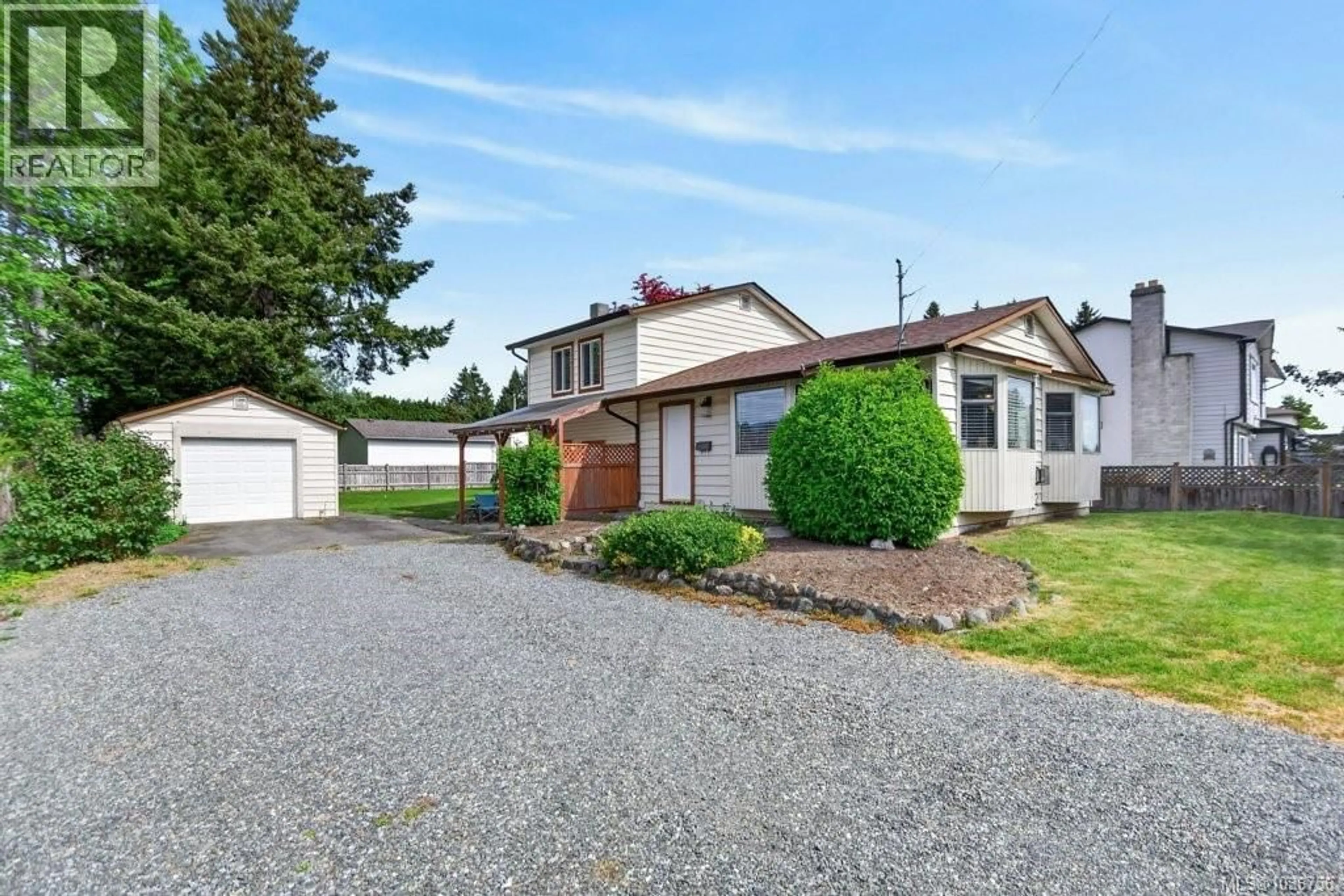 Unknown for 1005 26TH STREET, Courtenay British Columbia V9N7H6