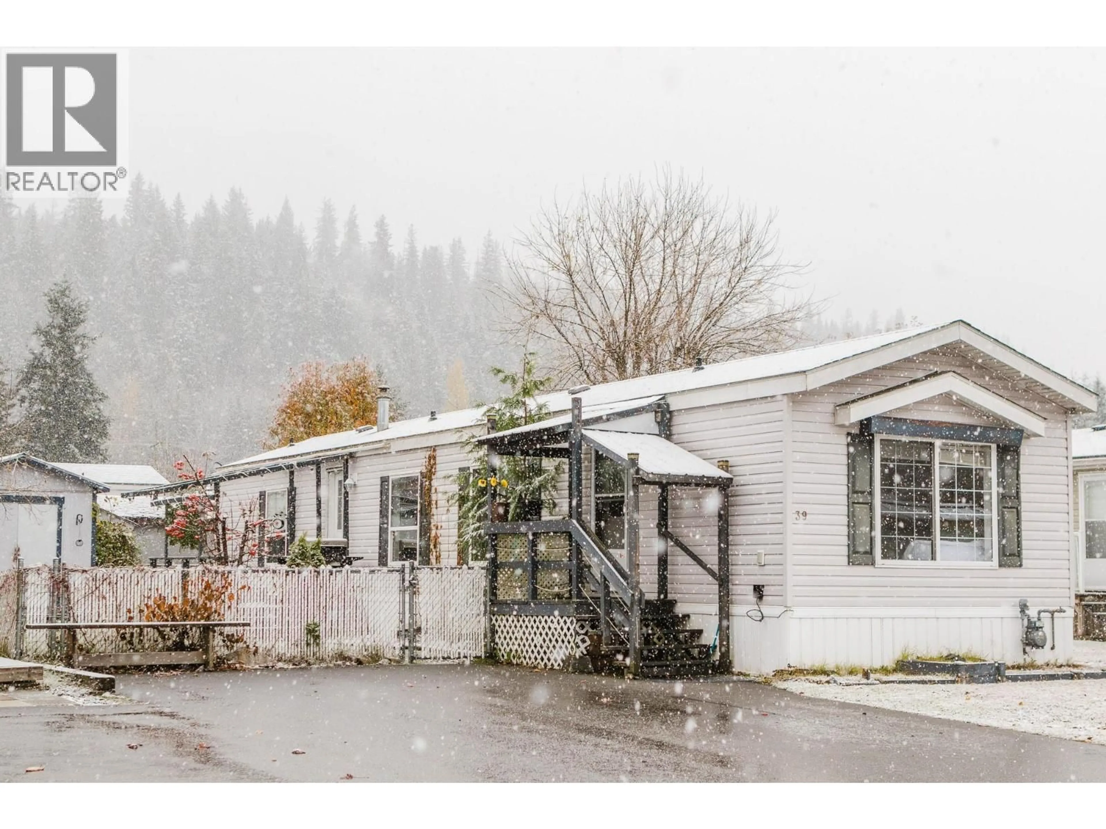 Unknown for 39 - 241 23 HIGHWAY NORTH, Revelstoke British Columbia V0E2S0