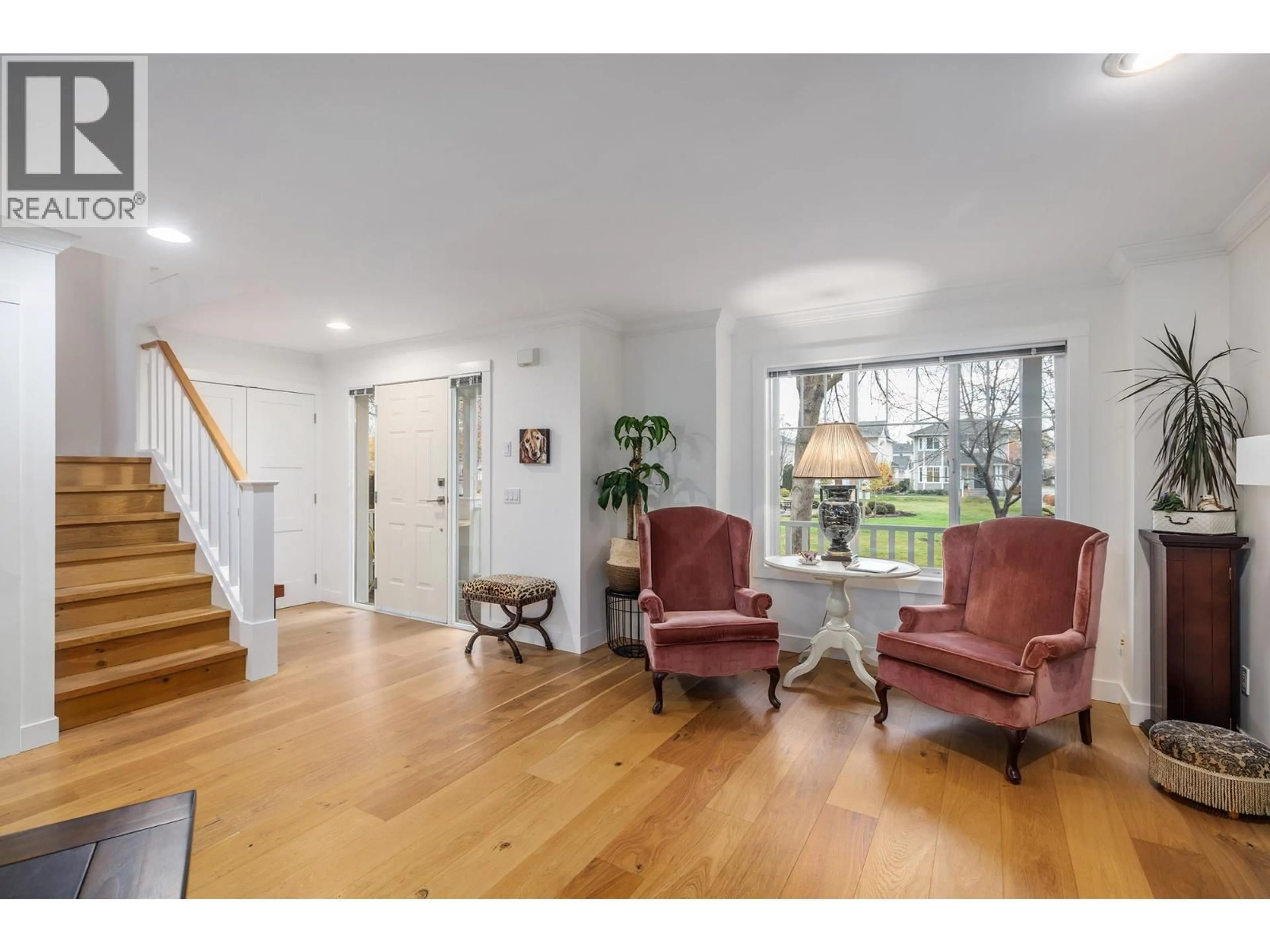 Indoor foyer for 118 - 665 COOK ROAD, Kelowna British Columbia V1X4T4