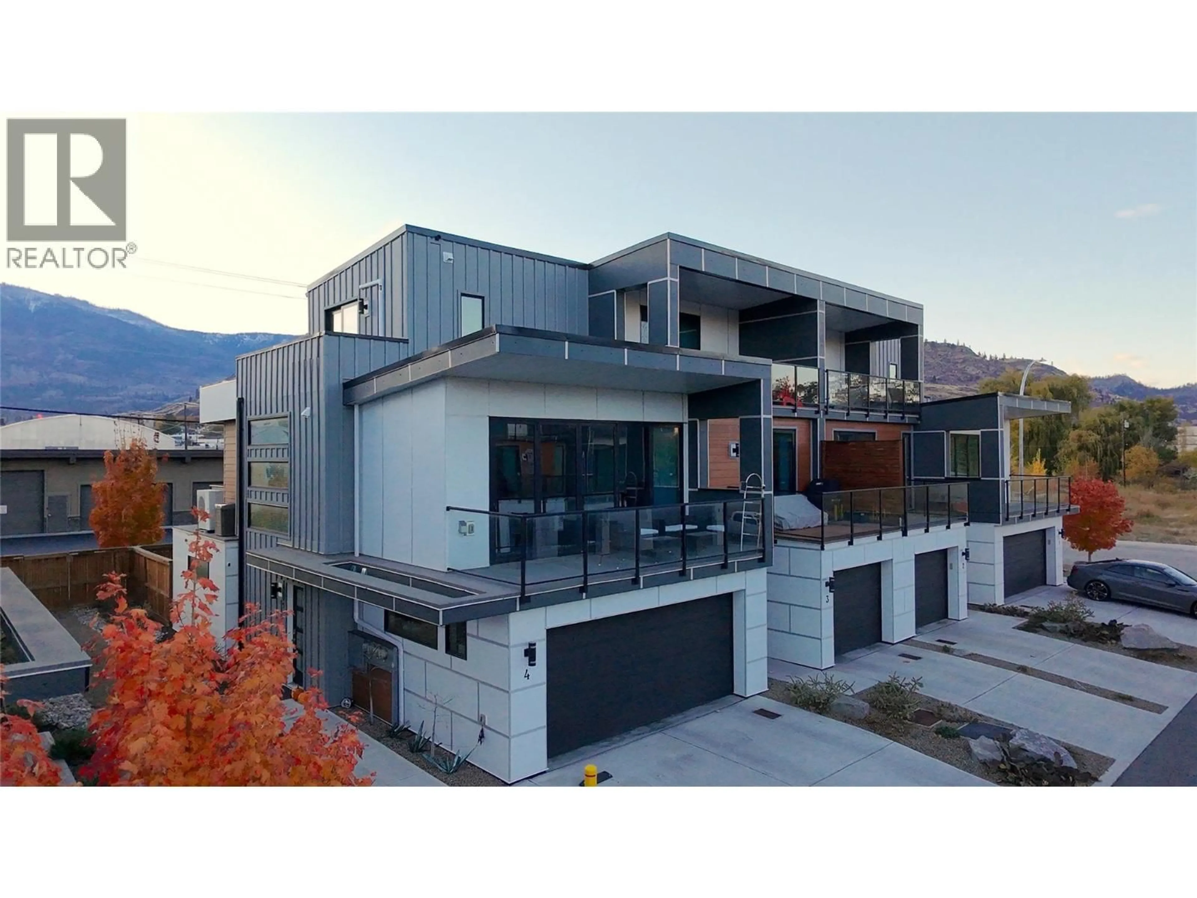 Unknown for 4 - 5995 OLIVER LANDING CRESCENT, Oliver British Columbia V0H1T9