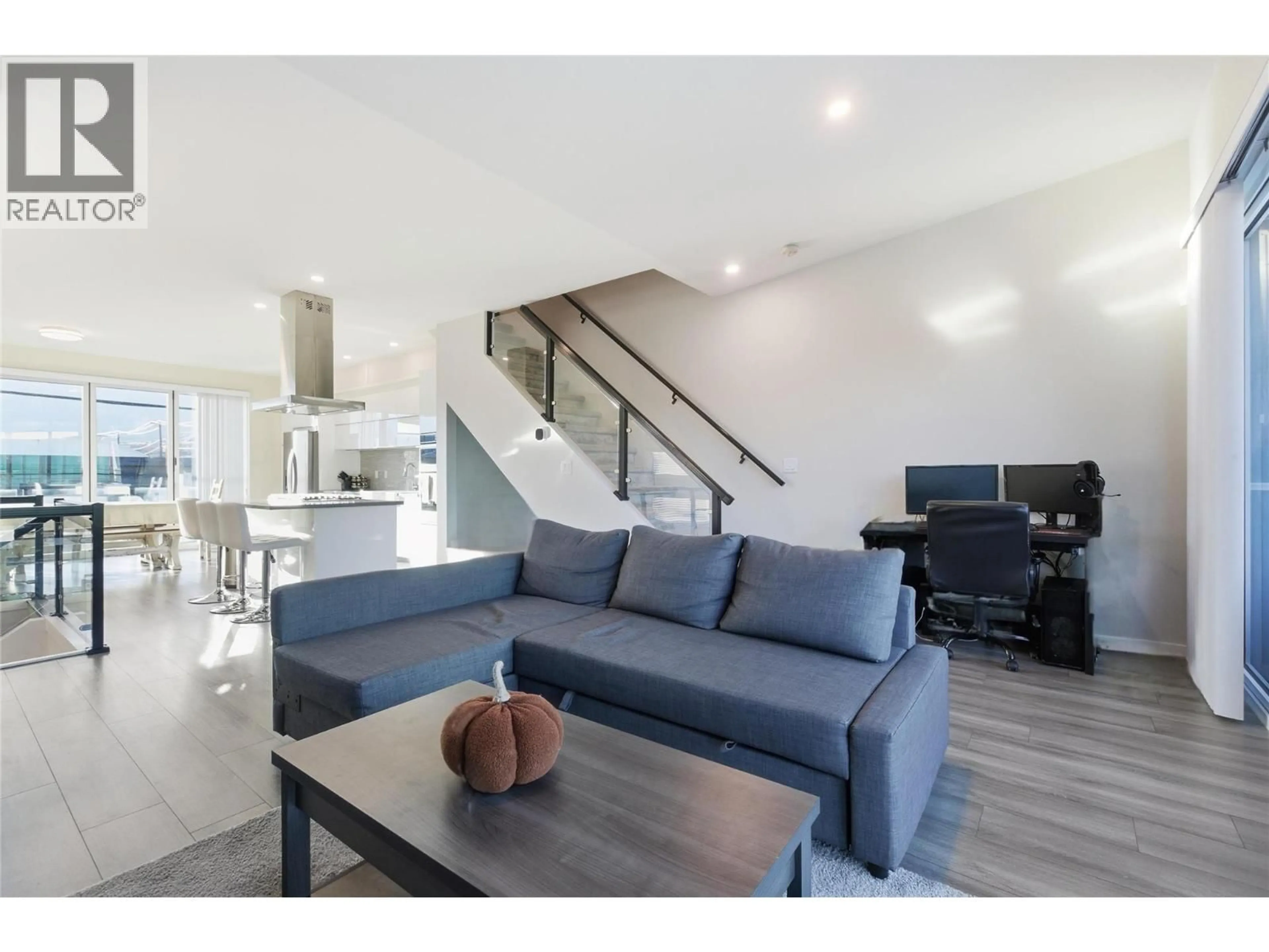 Living room with furniture, unknown for 4 - 5995 OLIVER LANDING CRESCENT, Oliver British Columbia V0H1T9