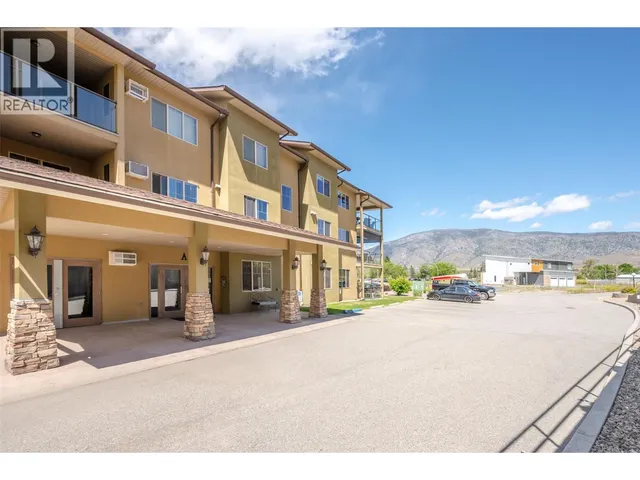 105A - 921 SPILLWAY ROAD, Oliver 3