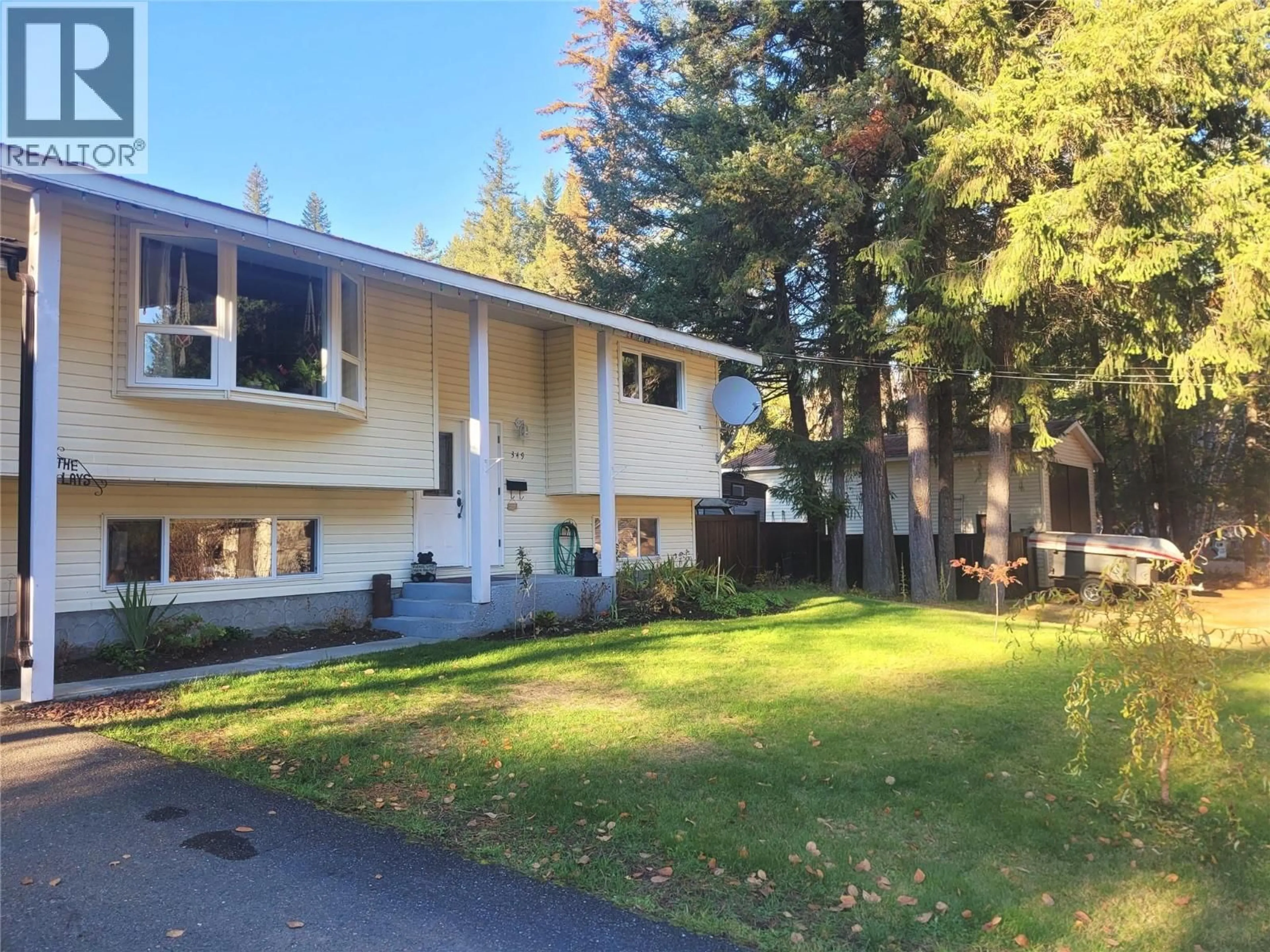 Home with vinyl exterior material, street for 349 DUTCH LAKE ROAD, Clearwater British Columbia V0E1N2