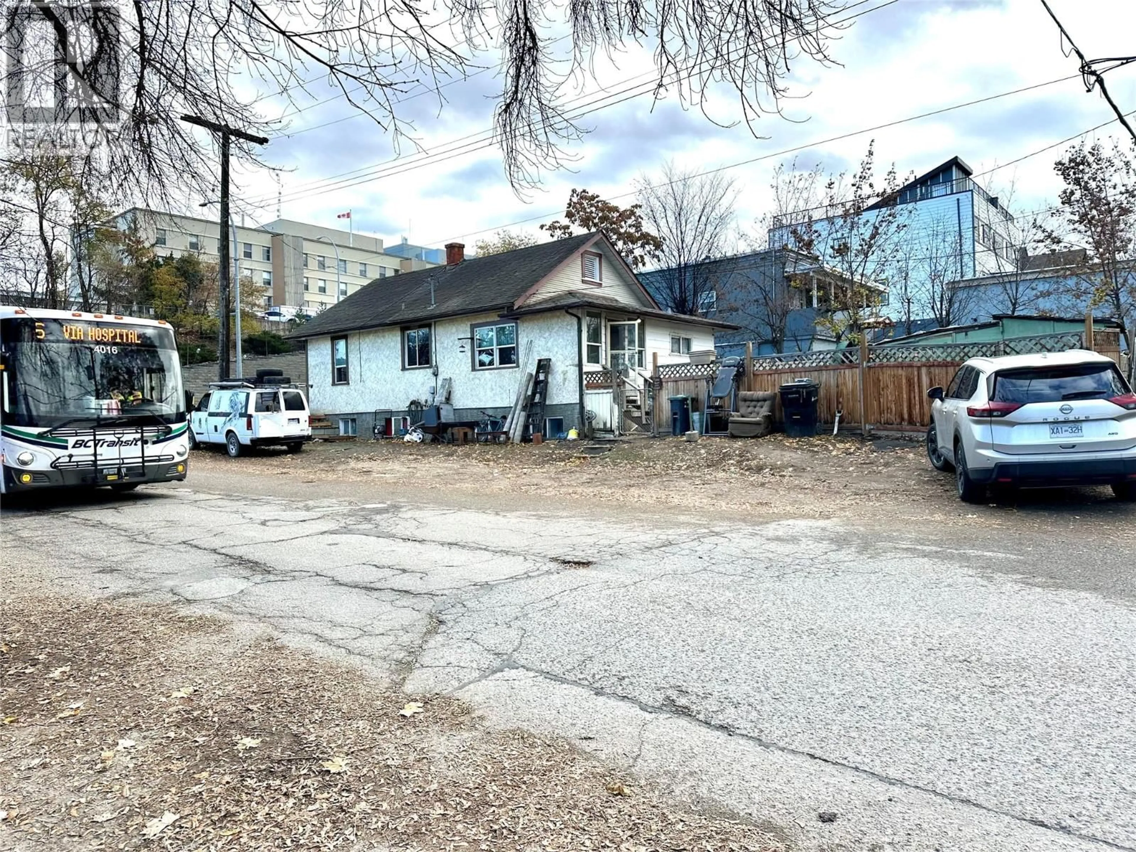 A pic from outside/outdoor area/front of a property/back of a property/a pic from drone, street for 2214 32 STREET, Vernon British Columbia V1T5L3