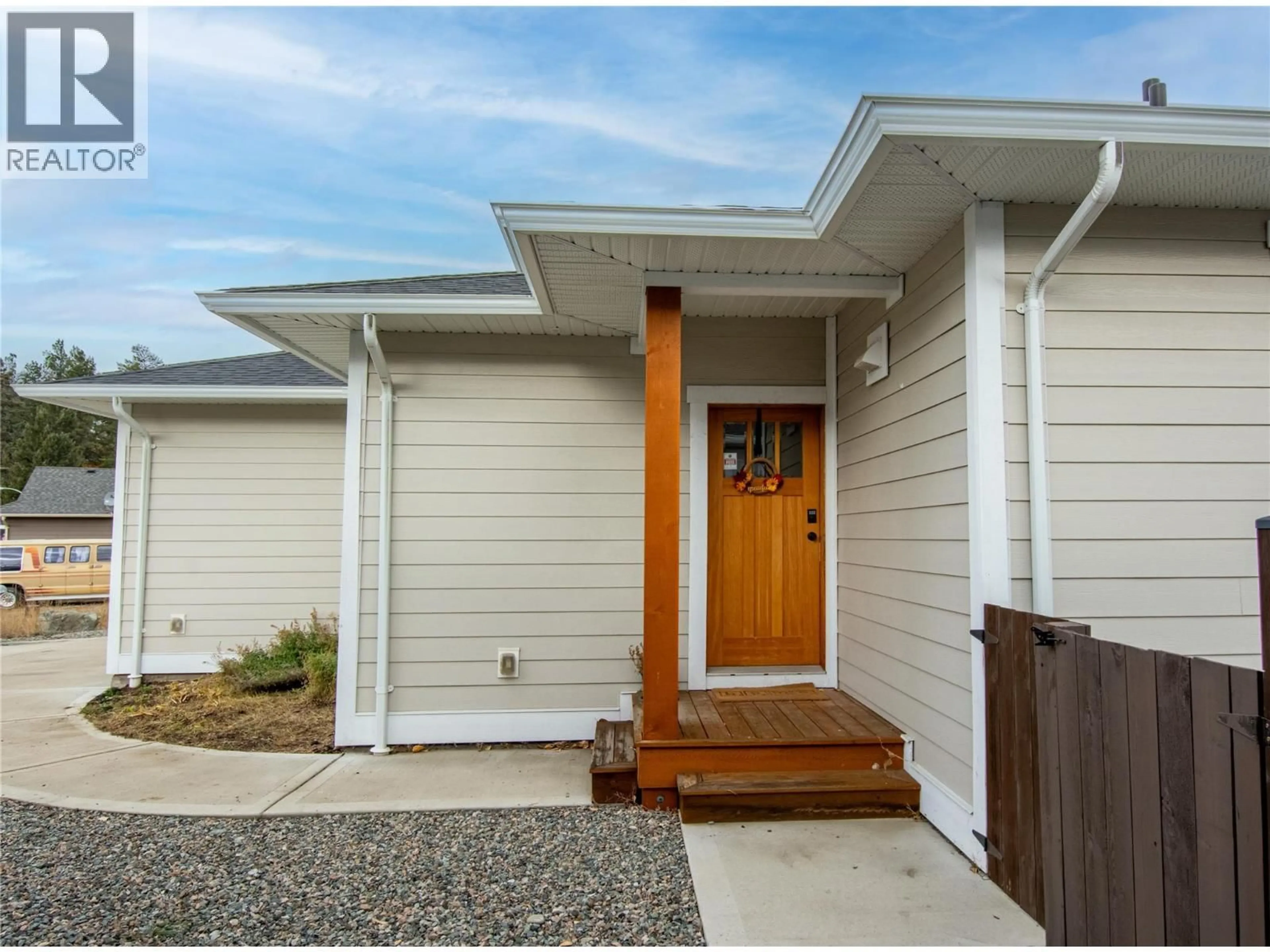 Home with vinyl exterior material, street for 109 COPPERHEAD ROAD, Princeton British Columbia V0X1W0