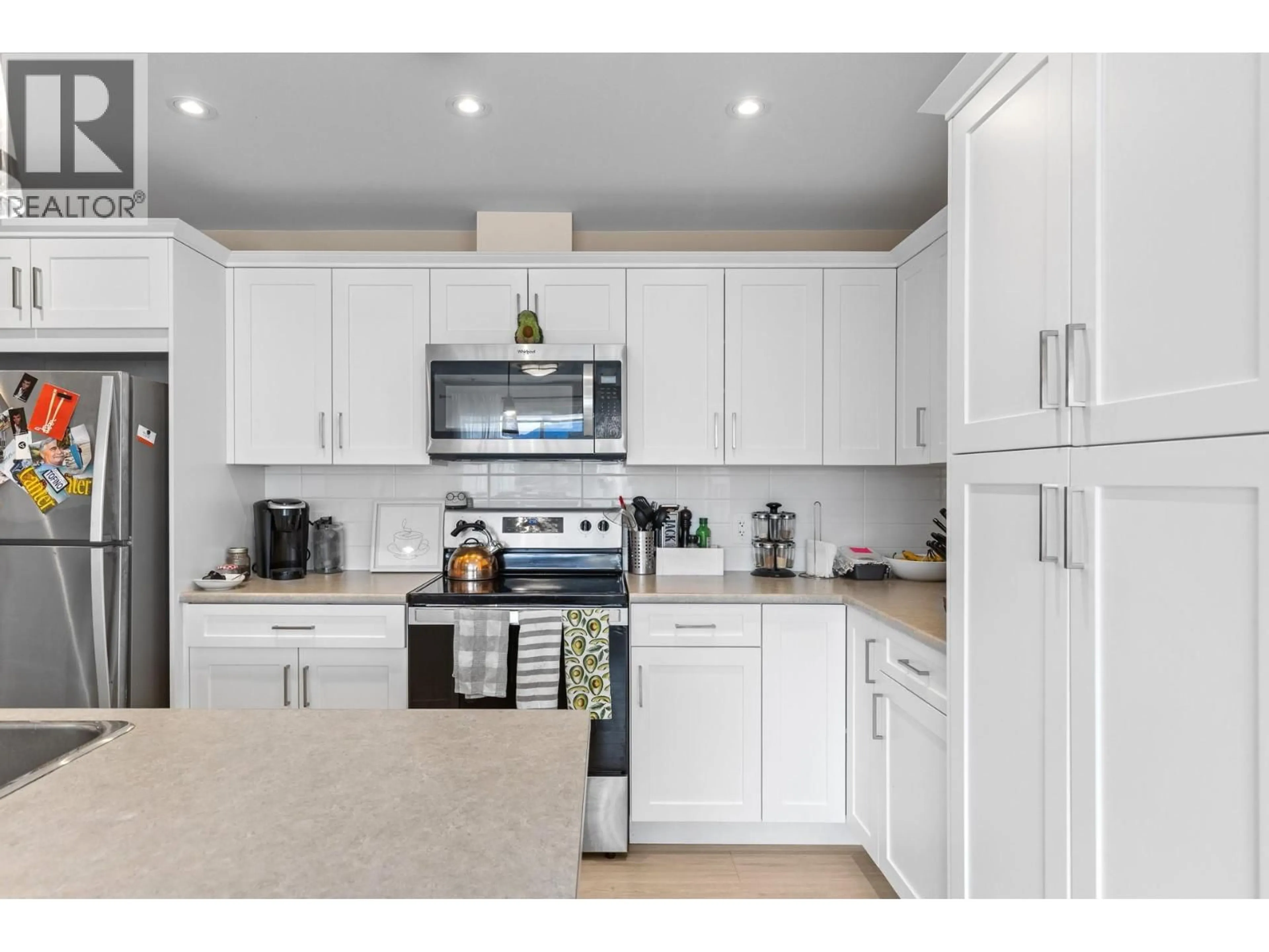 Open concept kitchen, unknown for 307 - 3362 SKAHA LAKE ROAD, Penticton British Columbia V2A6G4