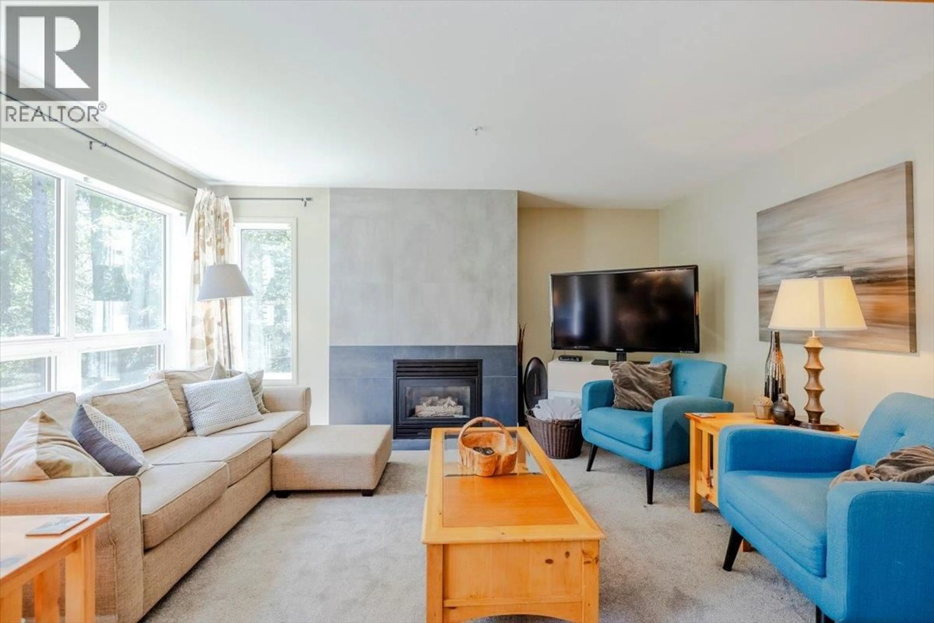 Living room with furniture, unknown for 19 - 5423 BOOMERANG WAY, Fernie British Columbia V0B1M6