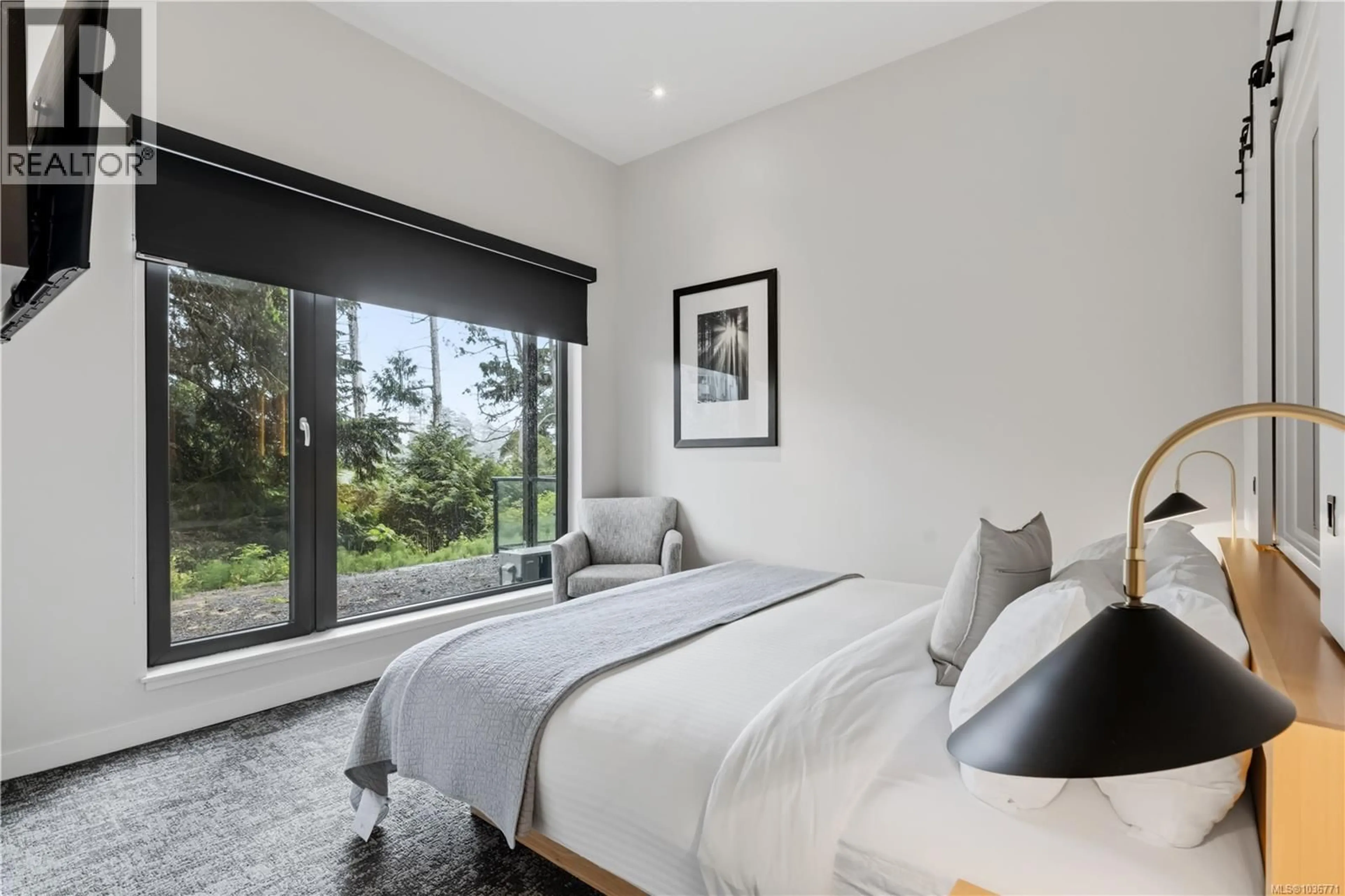 A pic of a room for 103 - 596 MARINE DRIVE, Ucluelet British Columbia V0R3A0