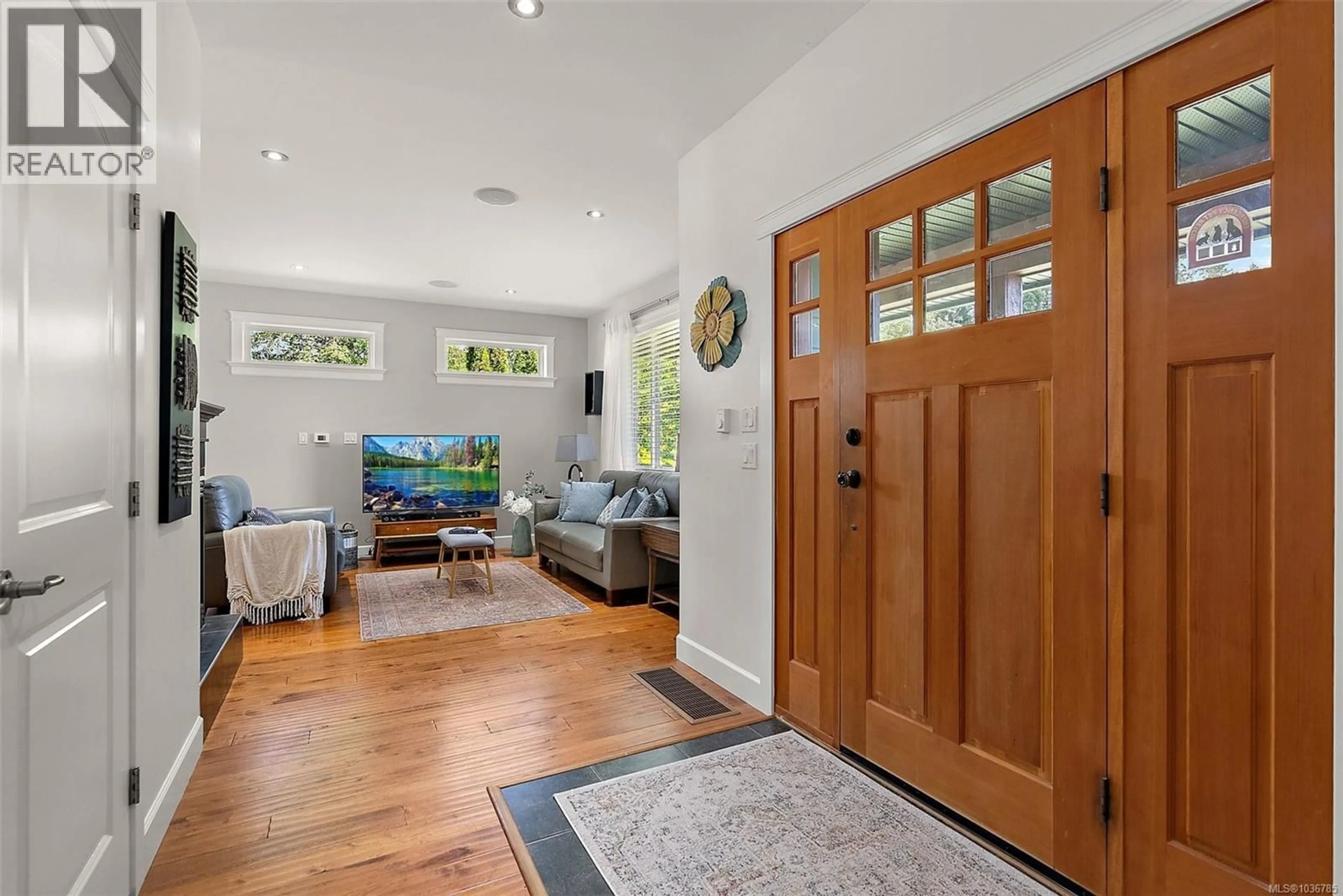 Indoor entryway for 1677 ELFORD ROAD, Shawnigan Lake British Columbia V0R2W2