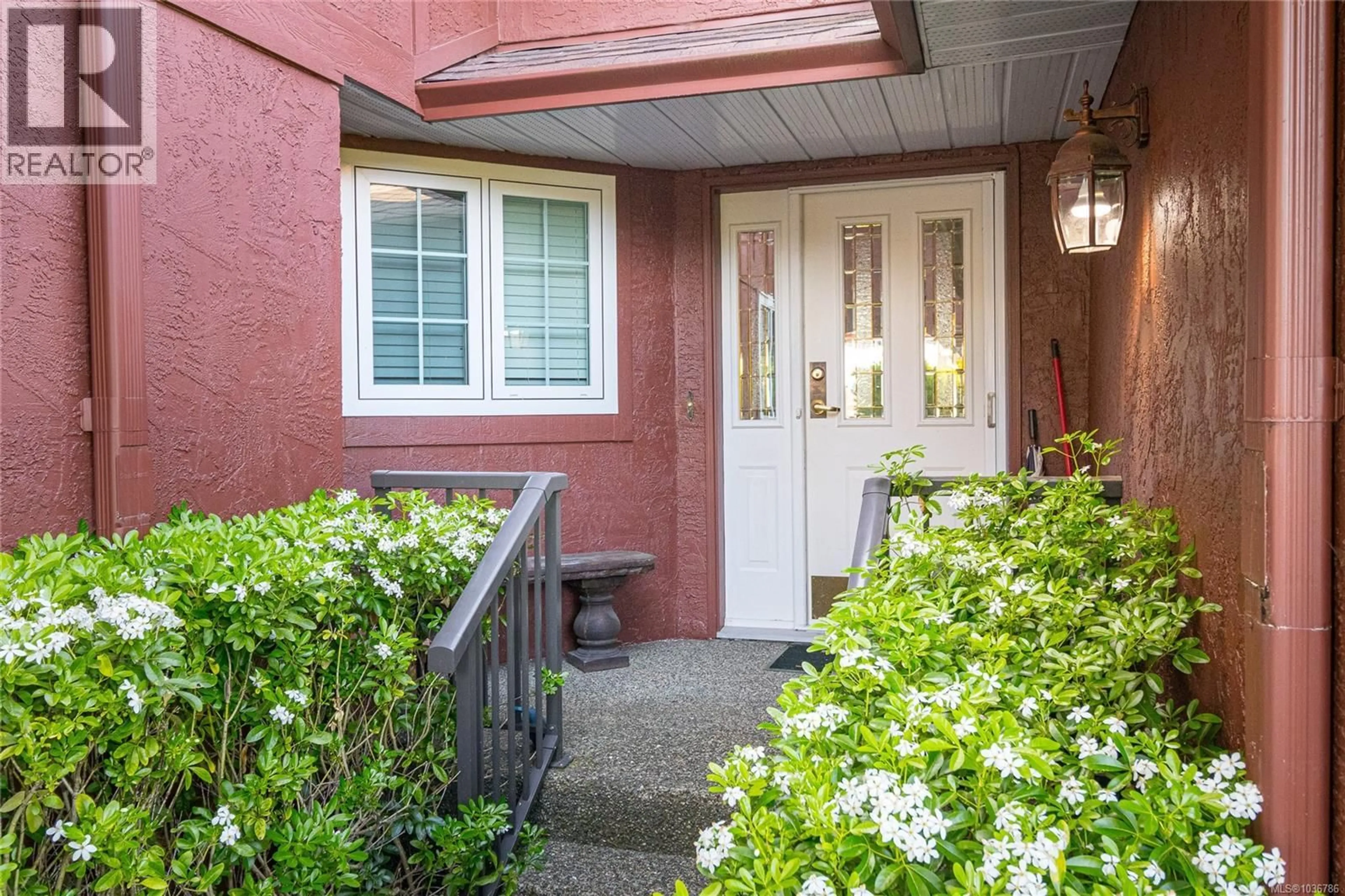 Indoor entryway for 89 MARINE DRIVE, Cobble Hill British Columbia V0R1L1