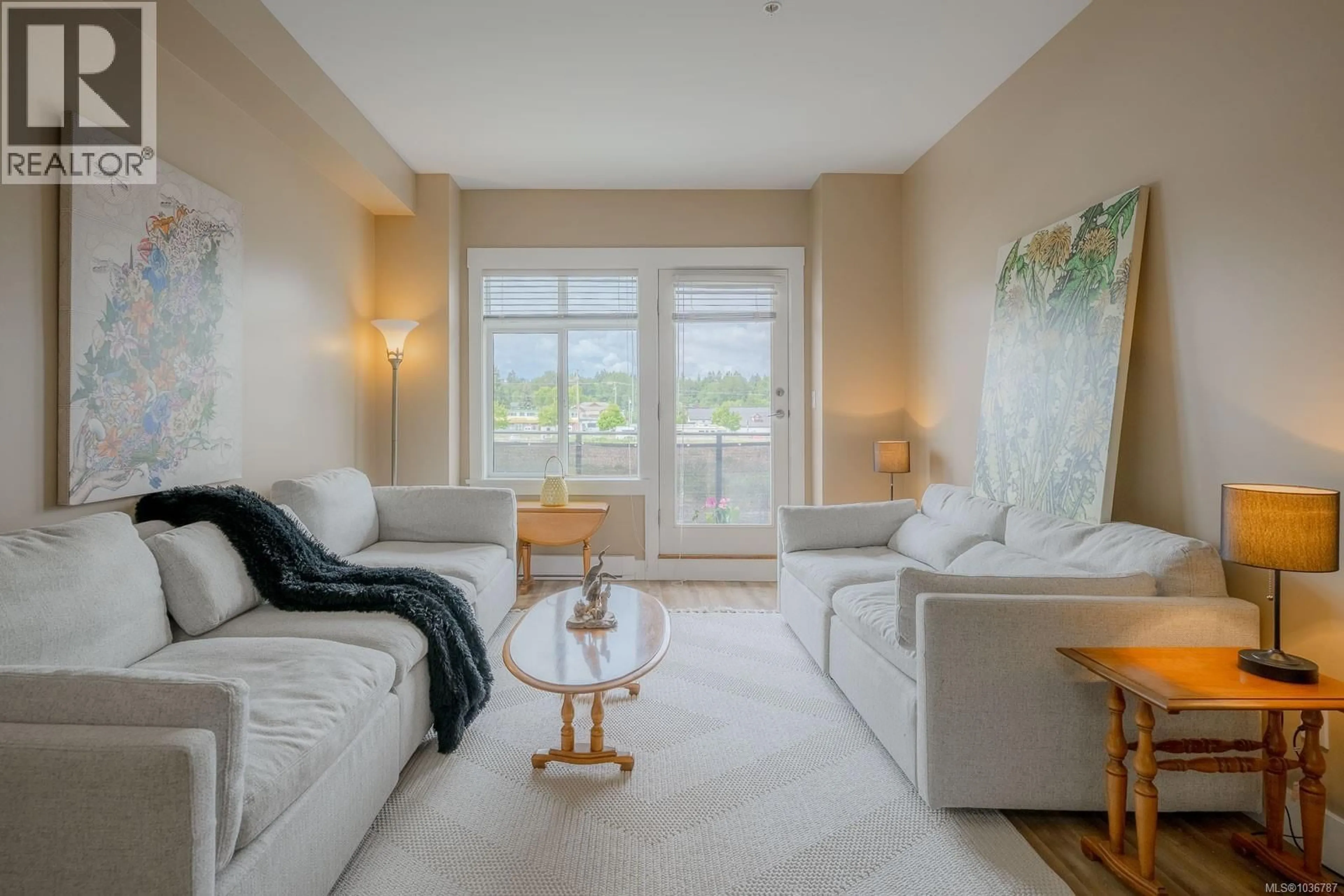 Living room with furniture, unknown for 206 - 5822 GARDEN STREET, Duncan British Columbia V0L3V9