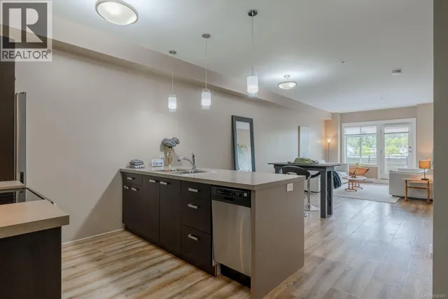206 - 5822 GARDEN STREET, Duncan 5
