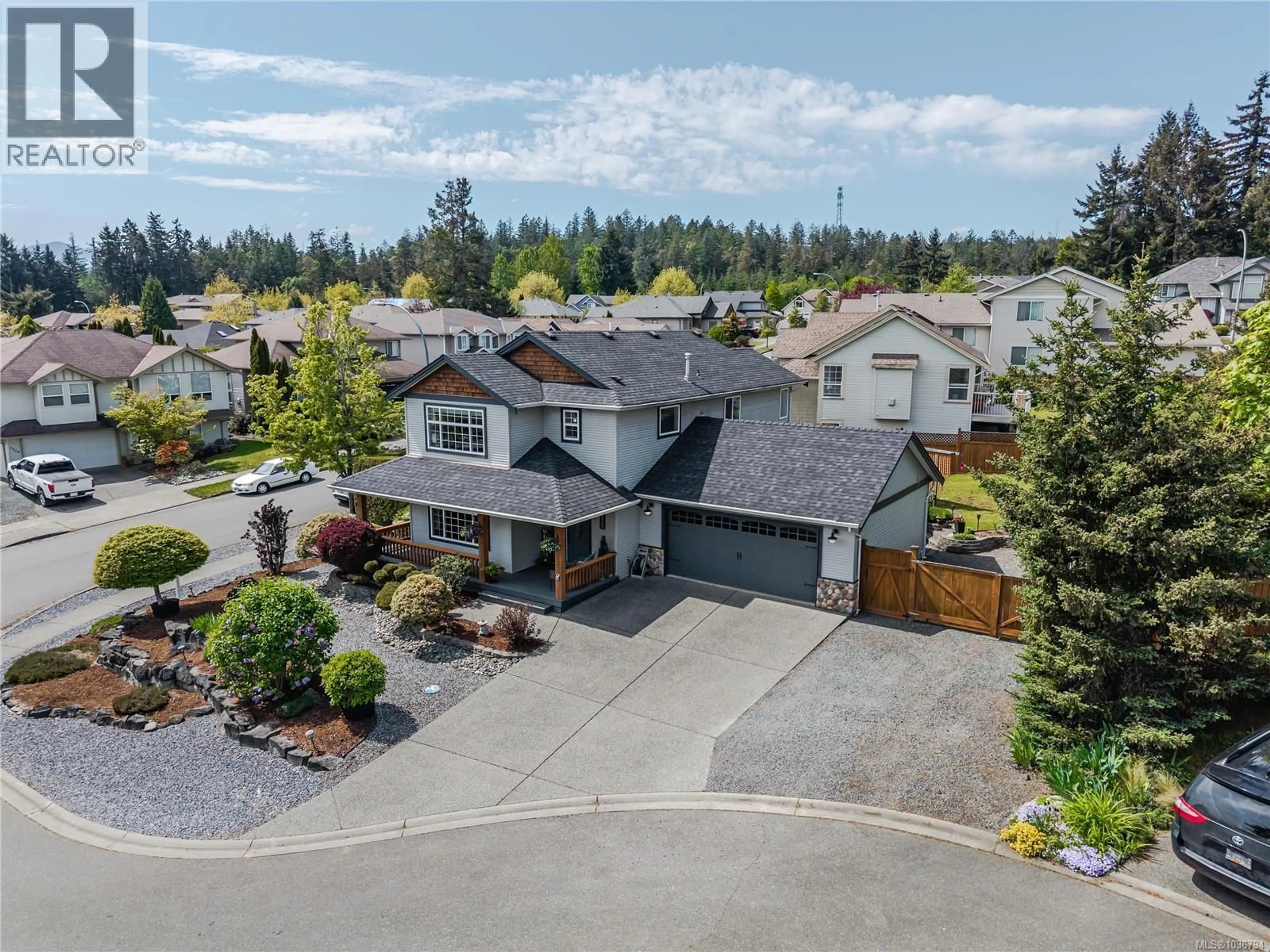 A pic from outside/outdoor area/front of a property/back of a property/a pic from drone, street for 1725 MOSSY PLACE, Nanaimo British Columbia V9X1X6