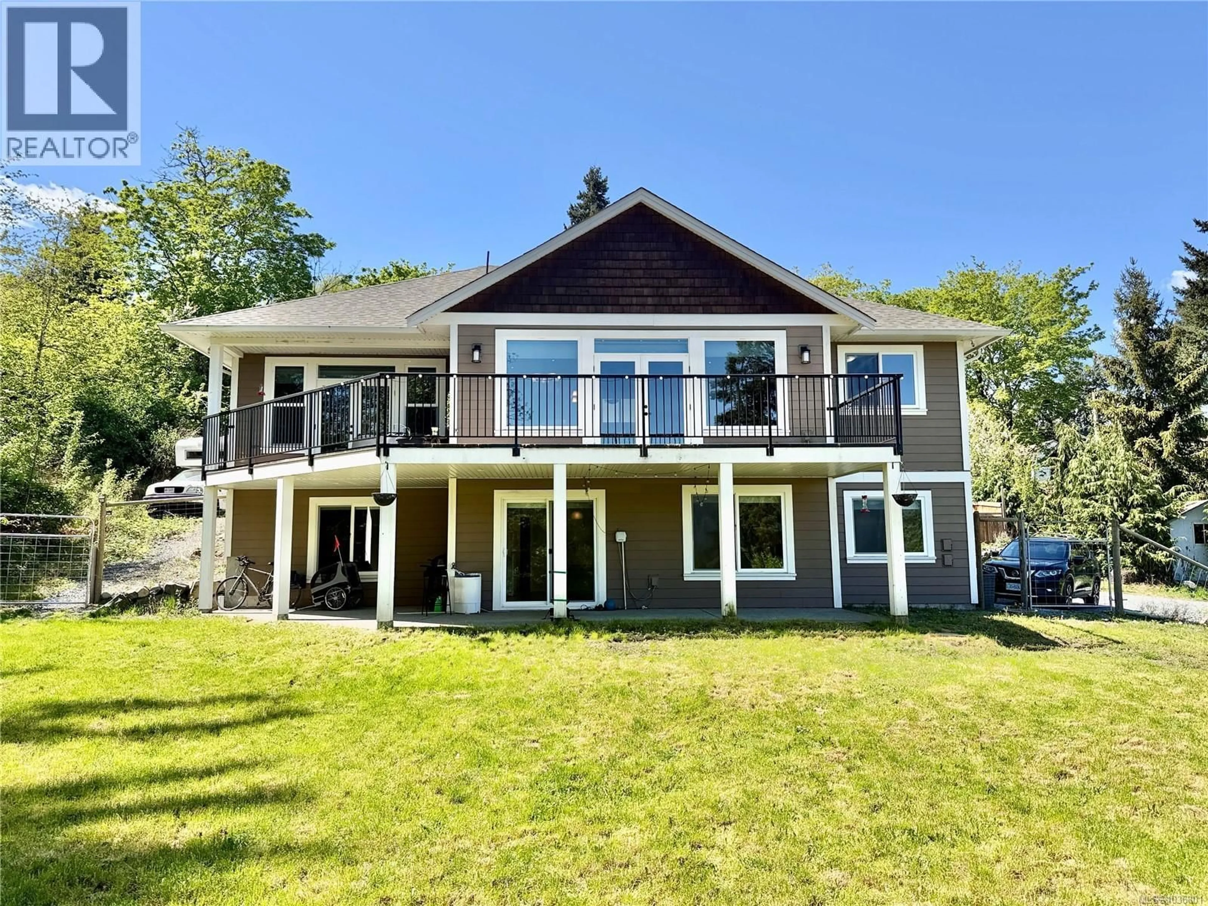 Home with vinyl exterior material, water/lake/river/ocean view for 2984 PHILLIPS ROAD, Duncan British Columbia V9L6V4