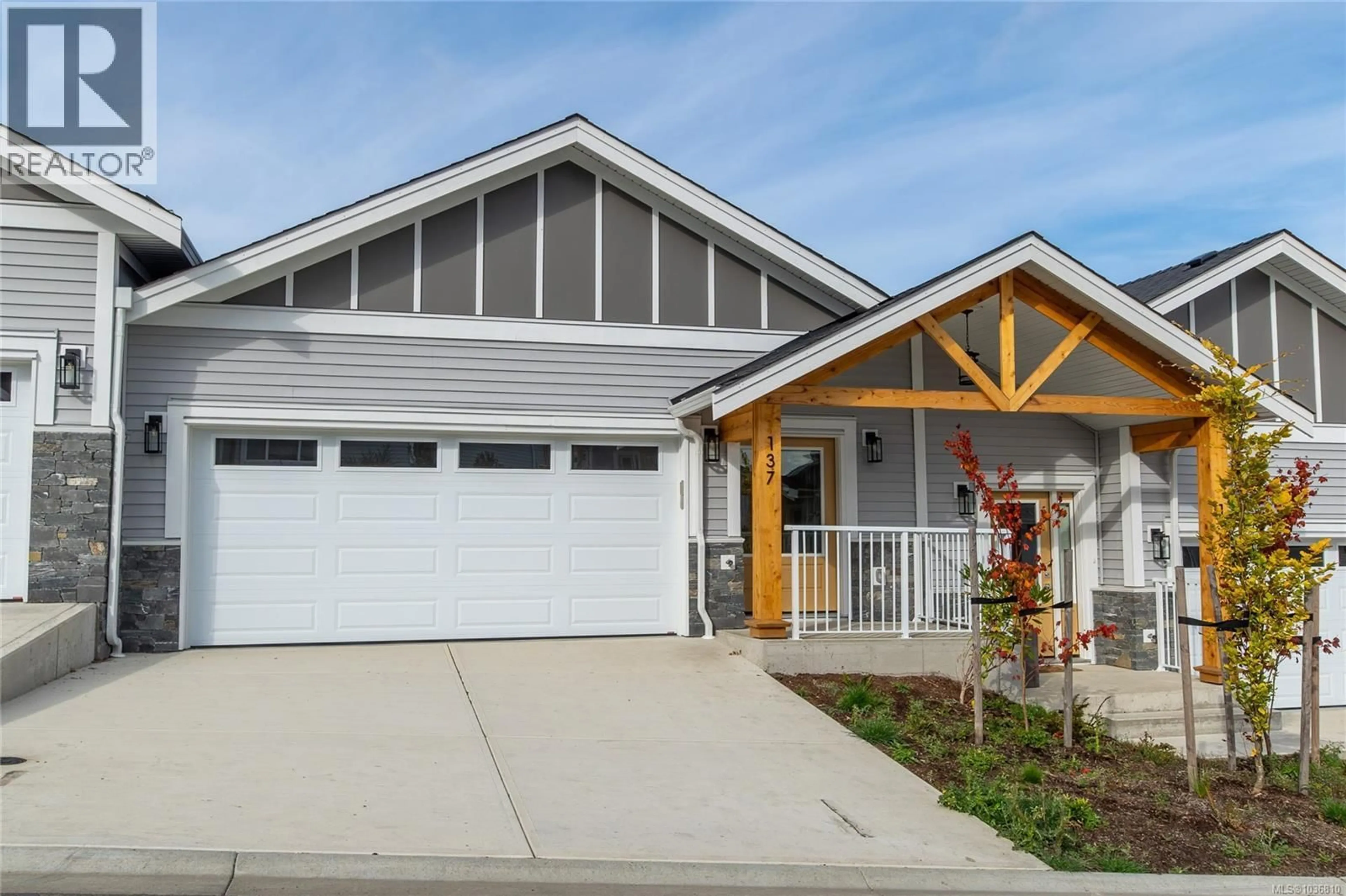 Home with vinyl exterior material, street for 137 - 3257 WOODRUSH DRIVE, Duncan British Columbia V9L0J9