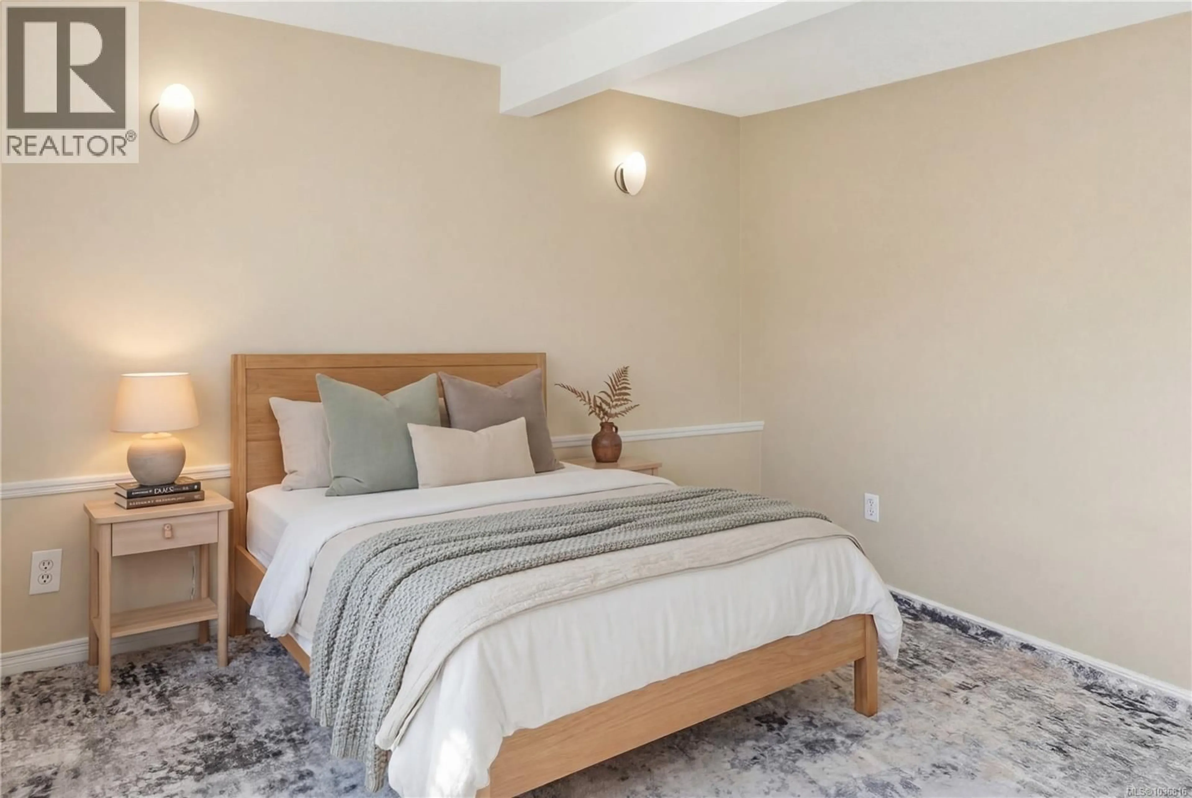 Bedroom with bed, carpet floor for 104 - 2766 PEATT ROAD, Langford British Columbia V9B3V3