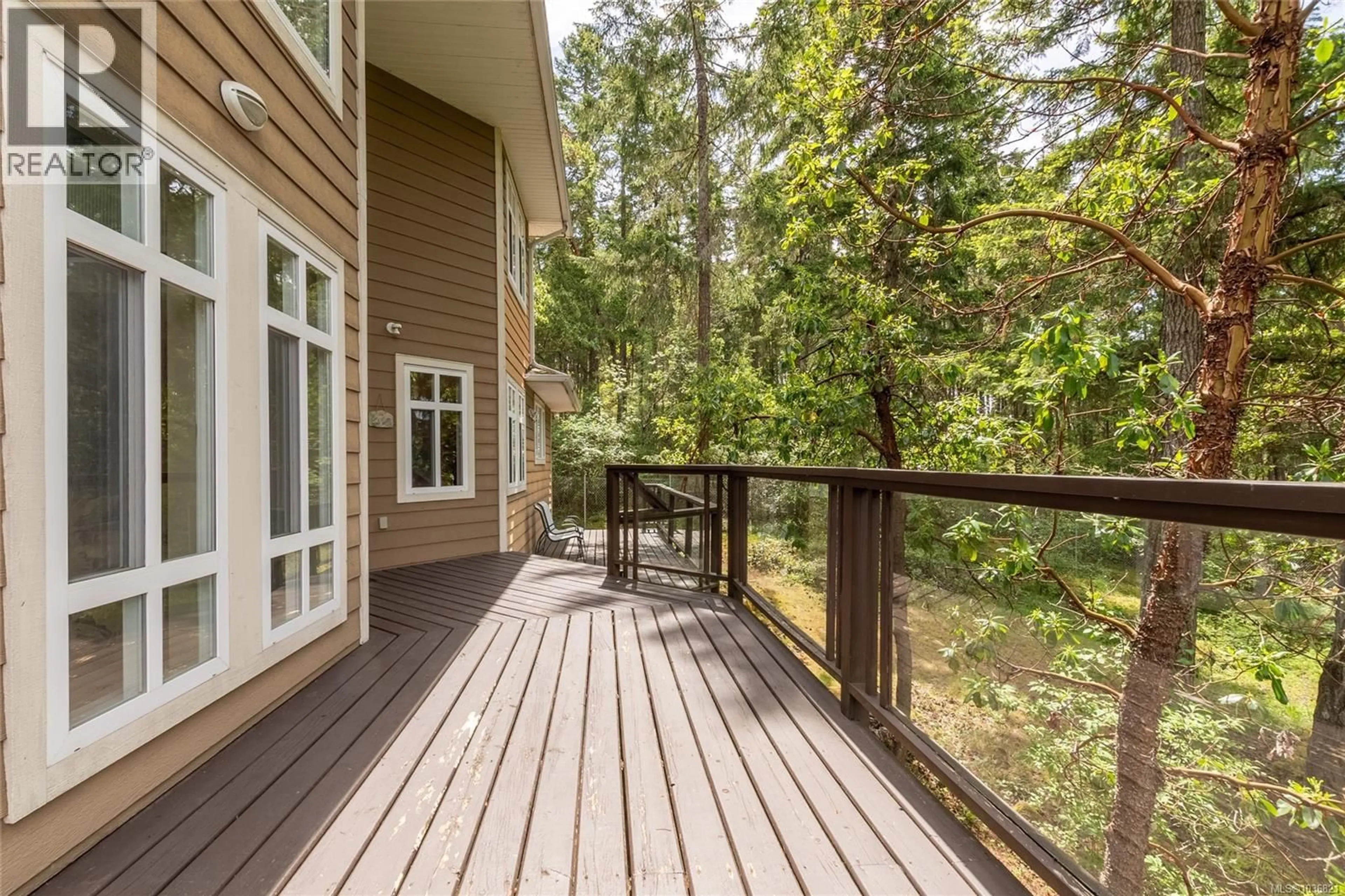 Patio, forest/trees view for 908 LITTLE MOUNTAIN ROAD, Errington British Columbia V9P2C3