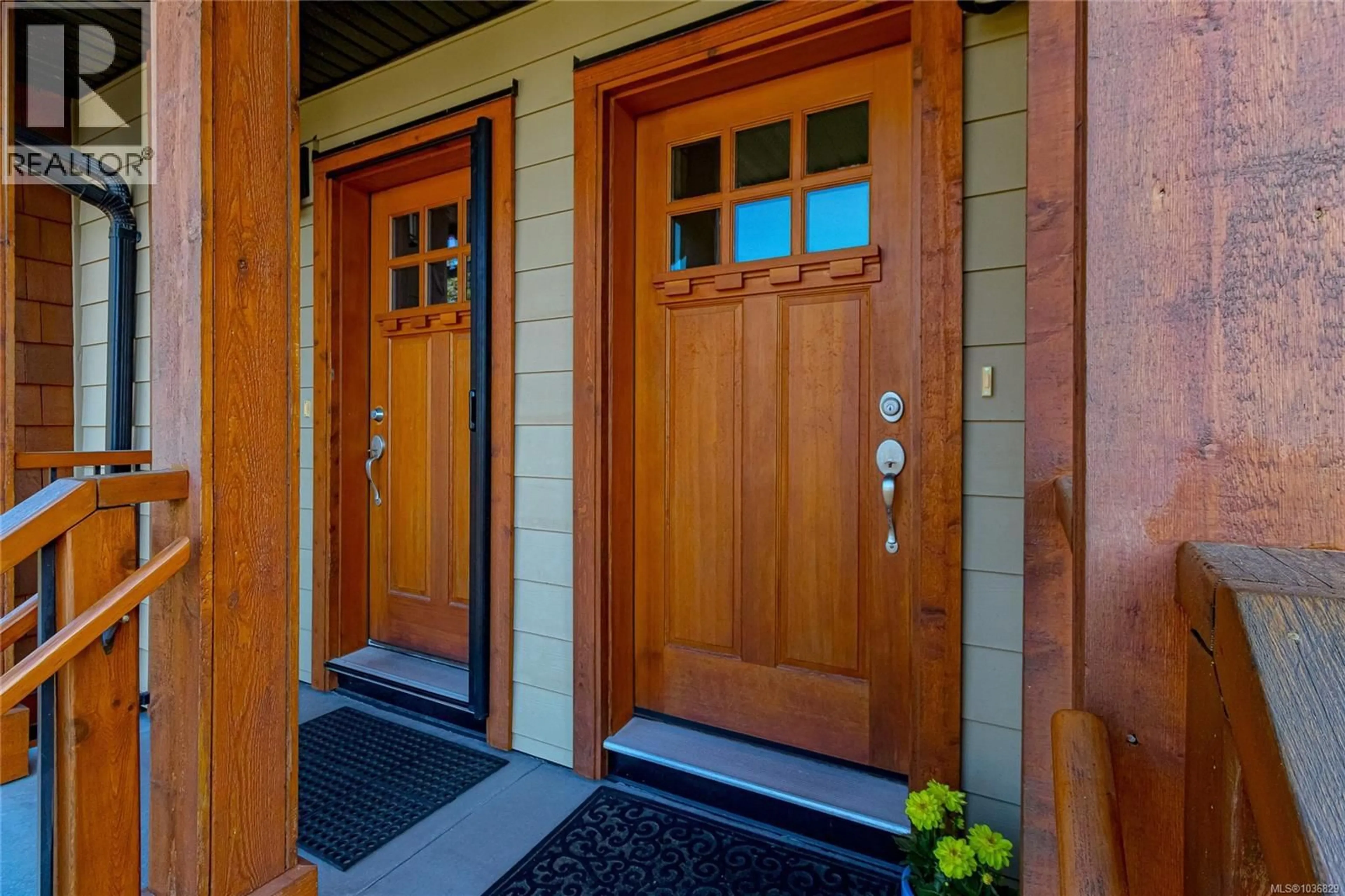 Indoor entryway for 106 - 644 GRANROSE TERRACE, Colwood British Columbia V9C4M3