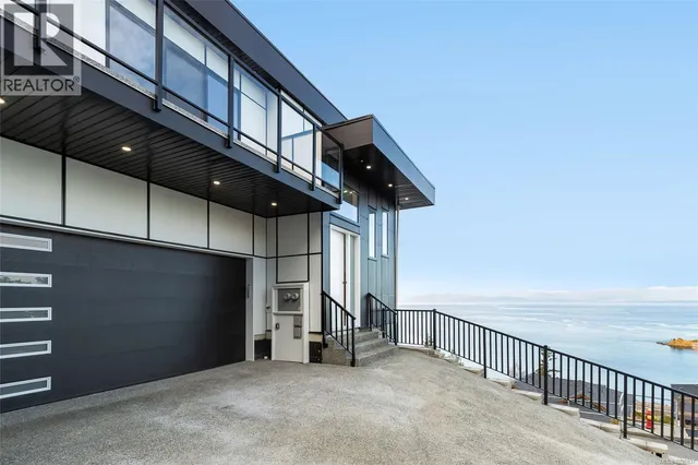 3865 GULFVIEW DRIVE, Nanaimo 2