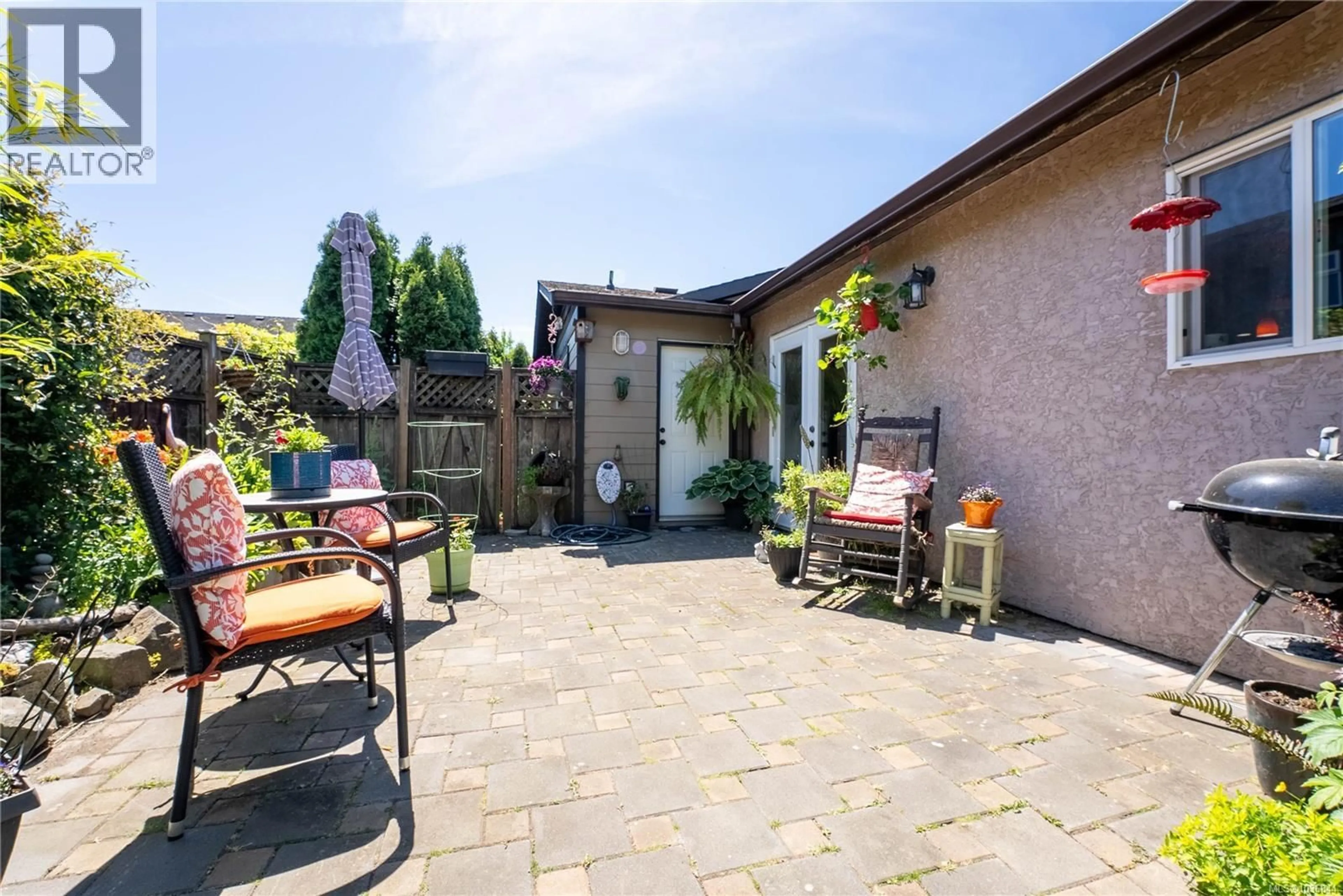 Patio, street for 9960 SWIFTSURE PLACE, Sidney British Columbia V8L4E4