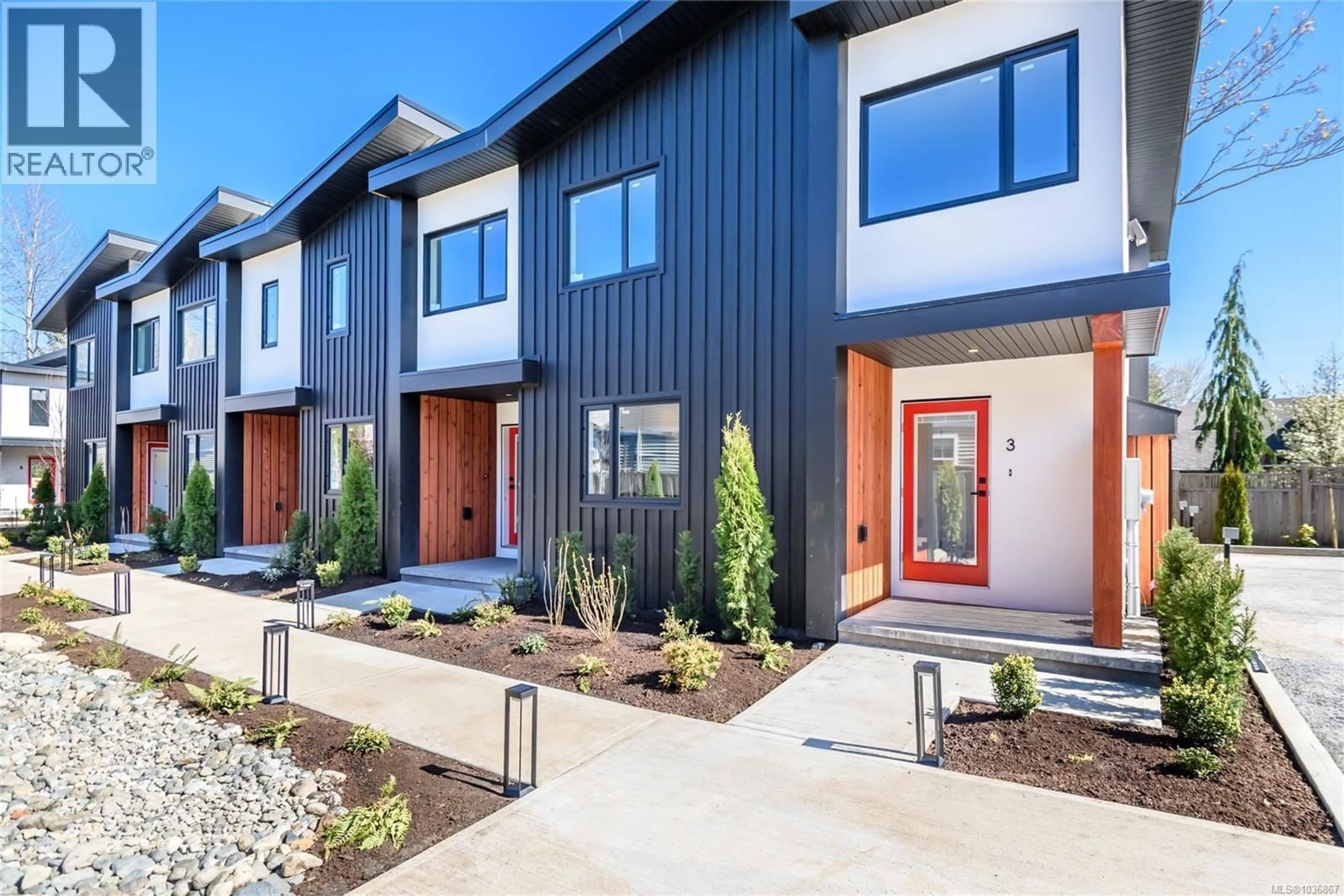 Home with brick exterior material, street for 5 - 1590 PIERCY AVENUE, Courtenay British Columbia V9N3E9