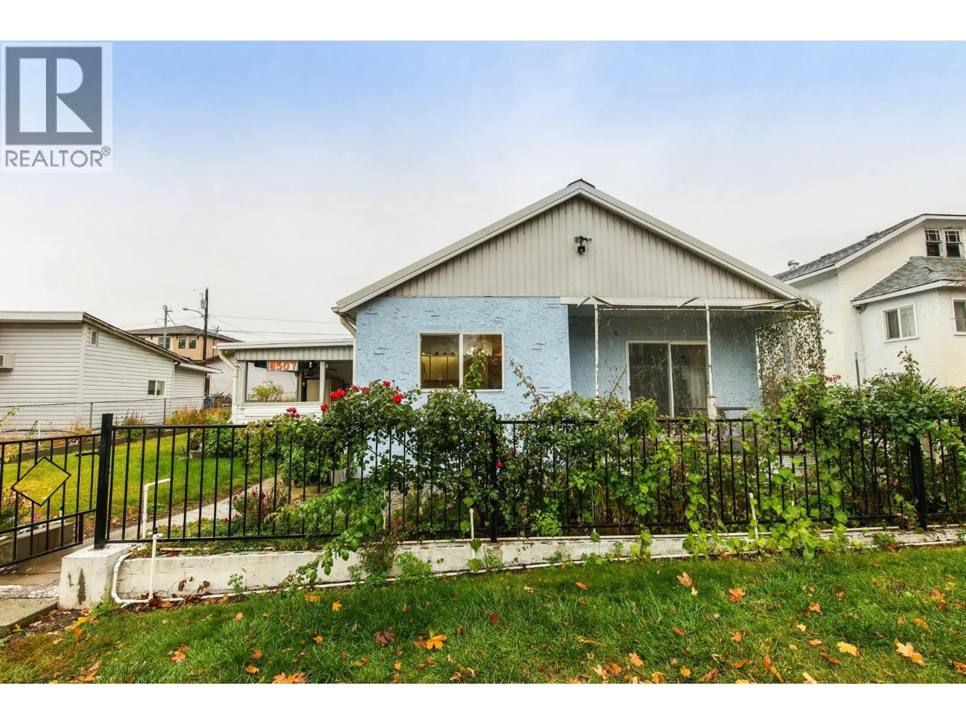 Home with vinyl exterior material, street for 8507 72 ND AVENUE, Osoyoos British Columbia V0H1V0