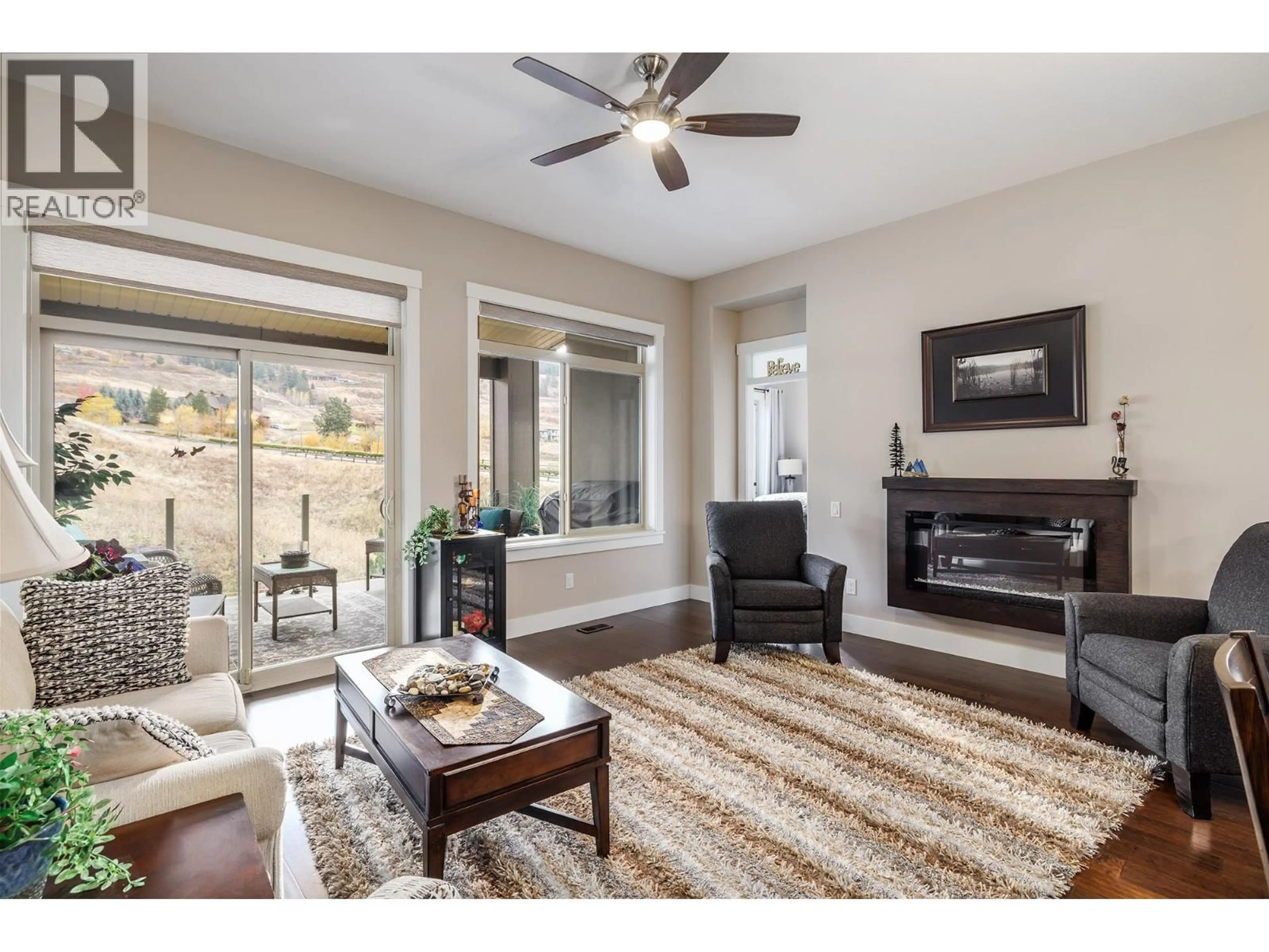 Living room with furniture, unknown for 40 - 1836 TOWER RANCH BOULEVARD, Kelowna British Columbia V1P1S8