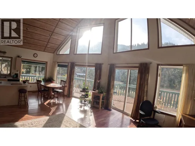 1618 WHITE LAKE ROAD, Kaleden 3