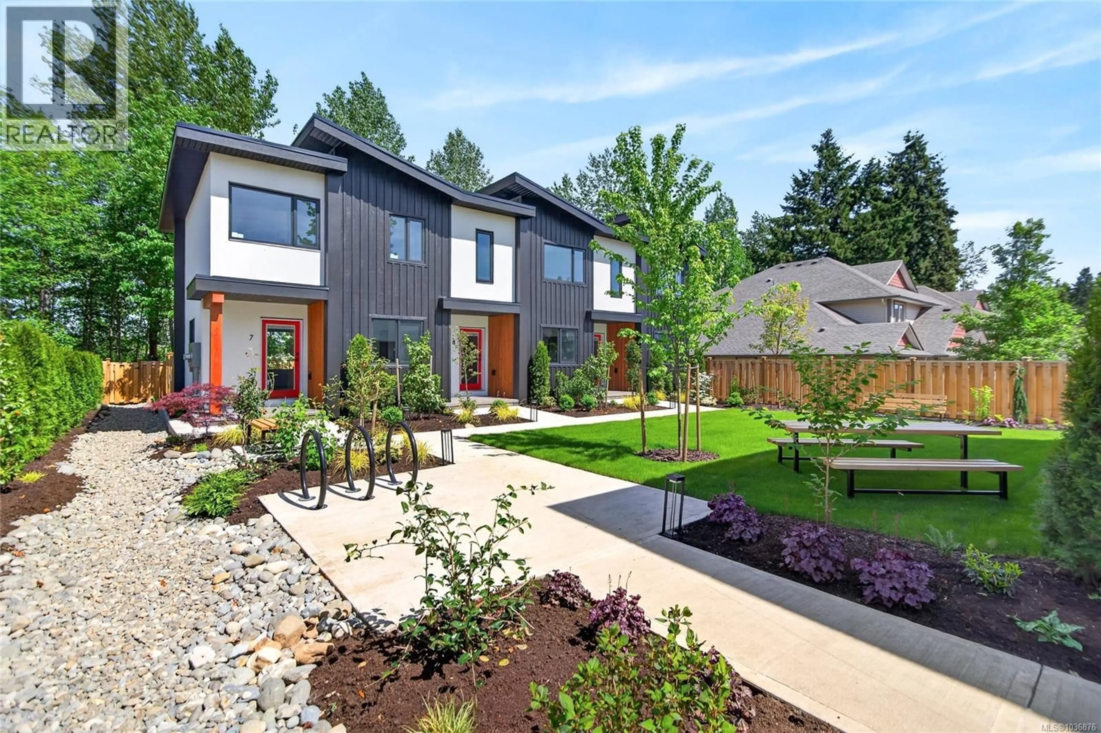 Home with brick exterior material, street for 9 - 1590 PIERCY AVENUE, Courtenay British Columbia V9N3E9