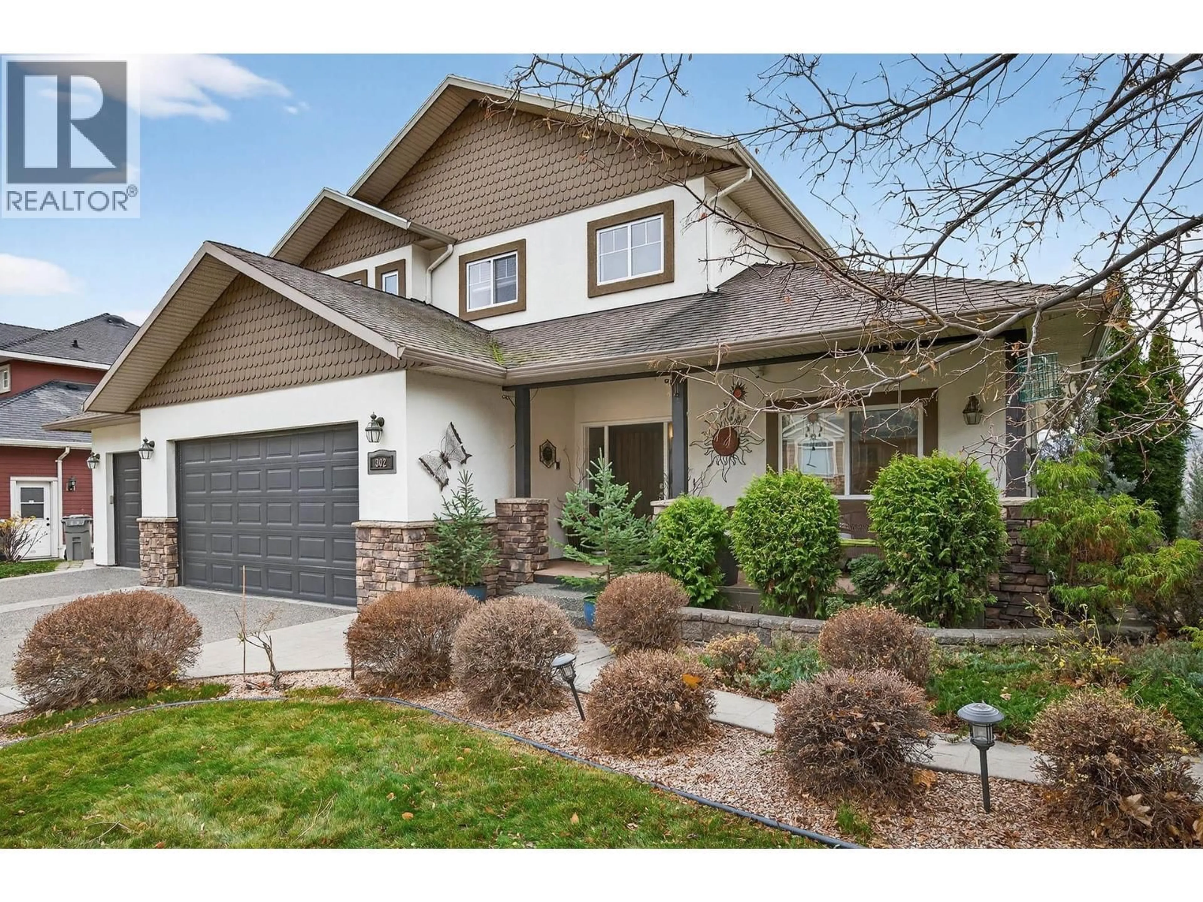 Home with vinyl exterior material, street for 302 MARIPOSA COURT, Kamloops British Columbia V2H1R3