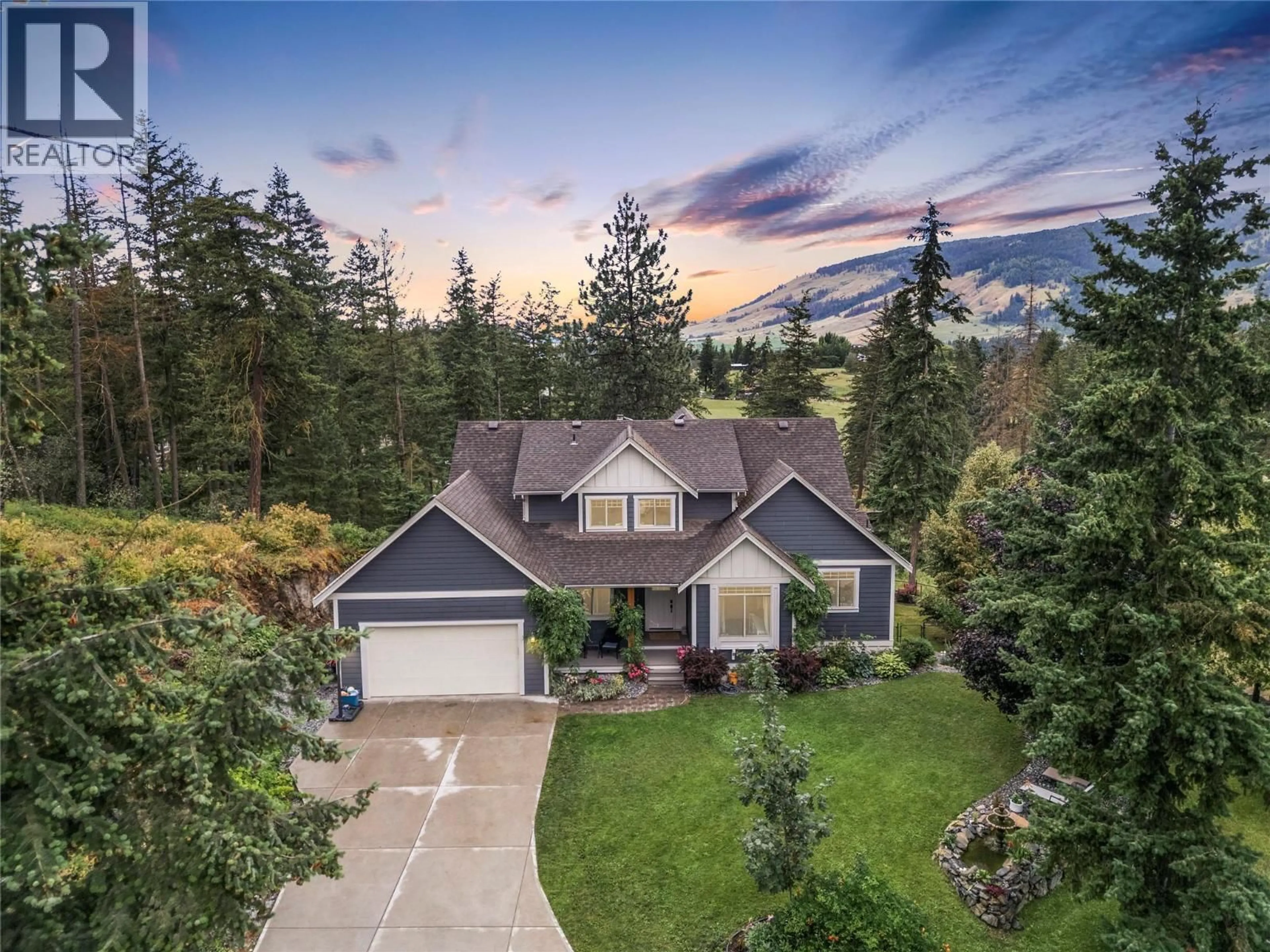 A pic from outside/outdoor area/front of a property/back of a property/a pic from drone, unknown for 4322 SHARP ROAD, Spallumcheen British Columbia V4Y0V6